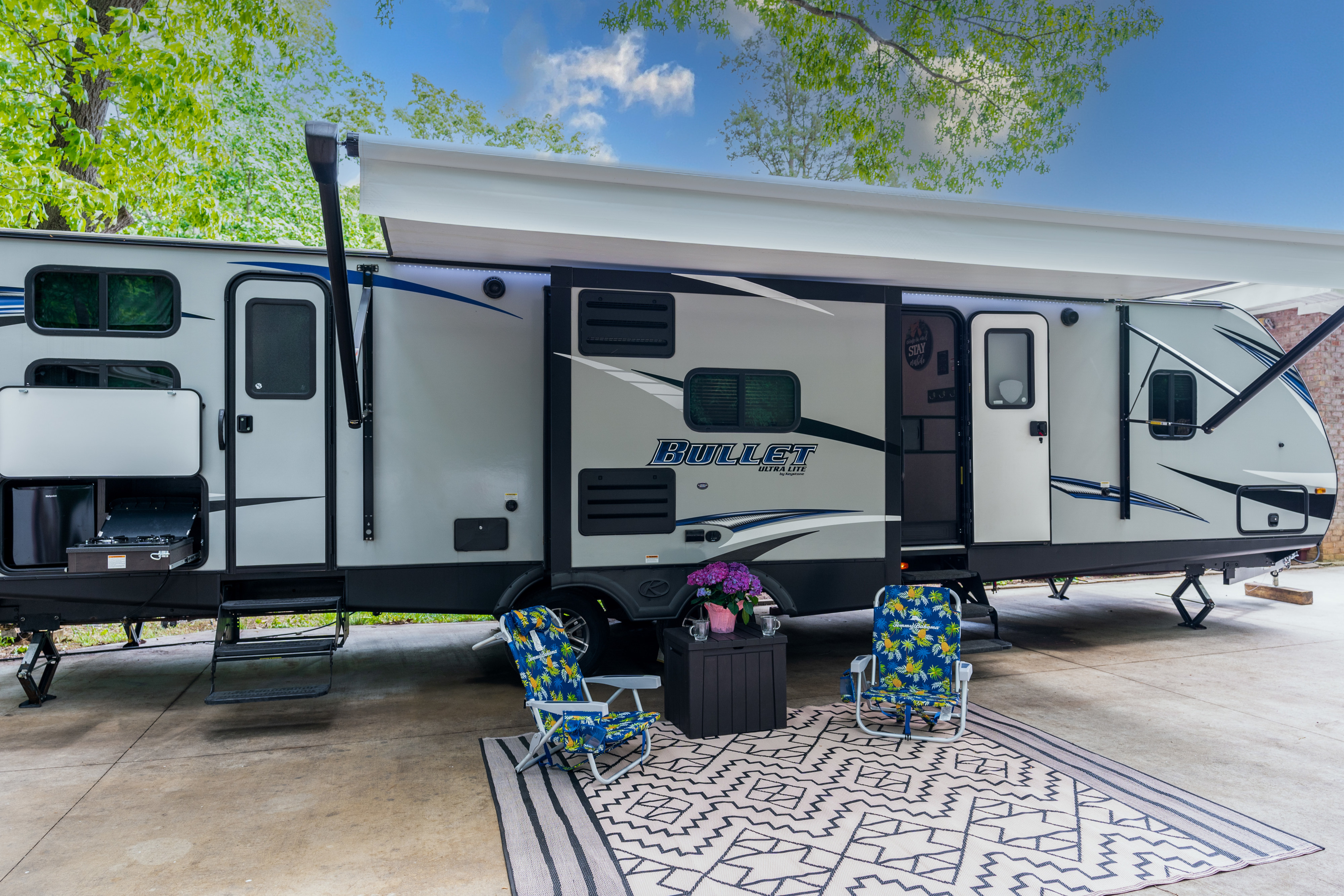 Travel trailer RV Rental 