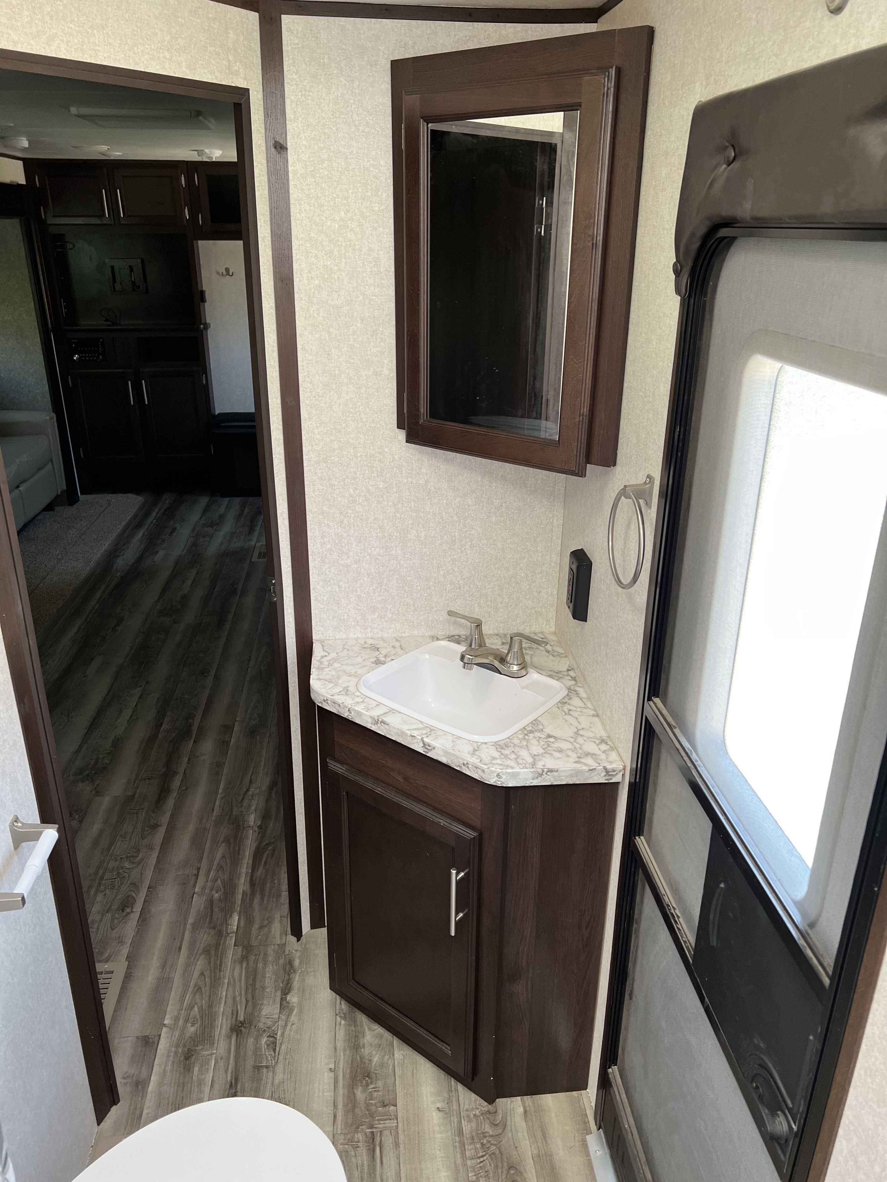 Travel trailer RV Rental 