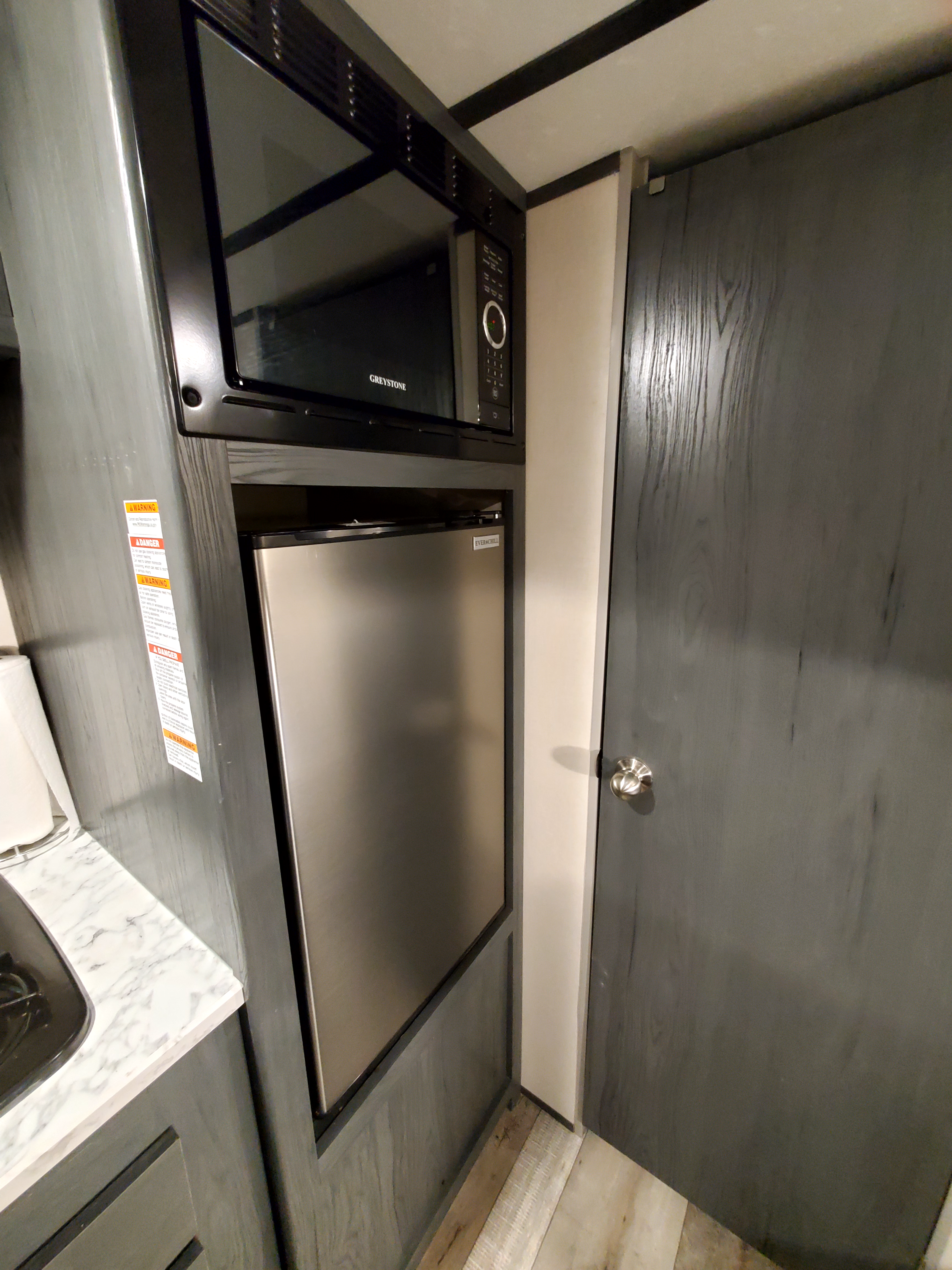 Travel trailer RV Rental 