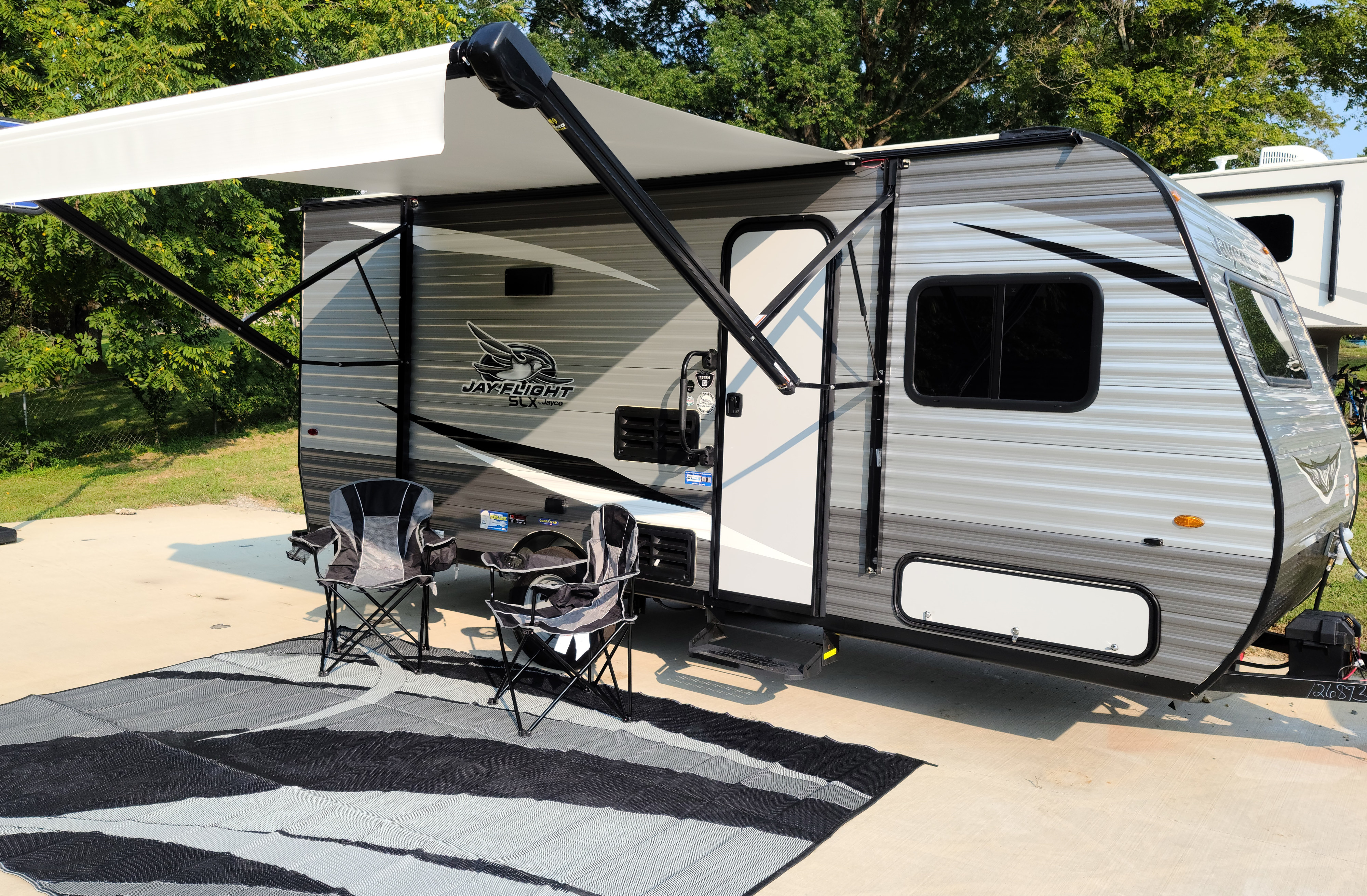 The Rolling Cabin, Sleeps 4 Very Comfortably 174