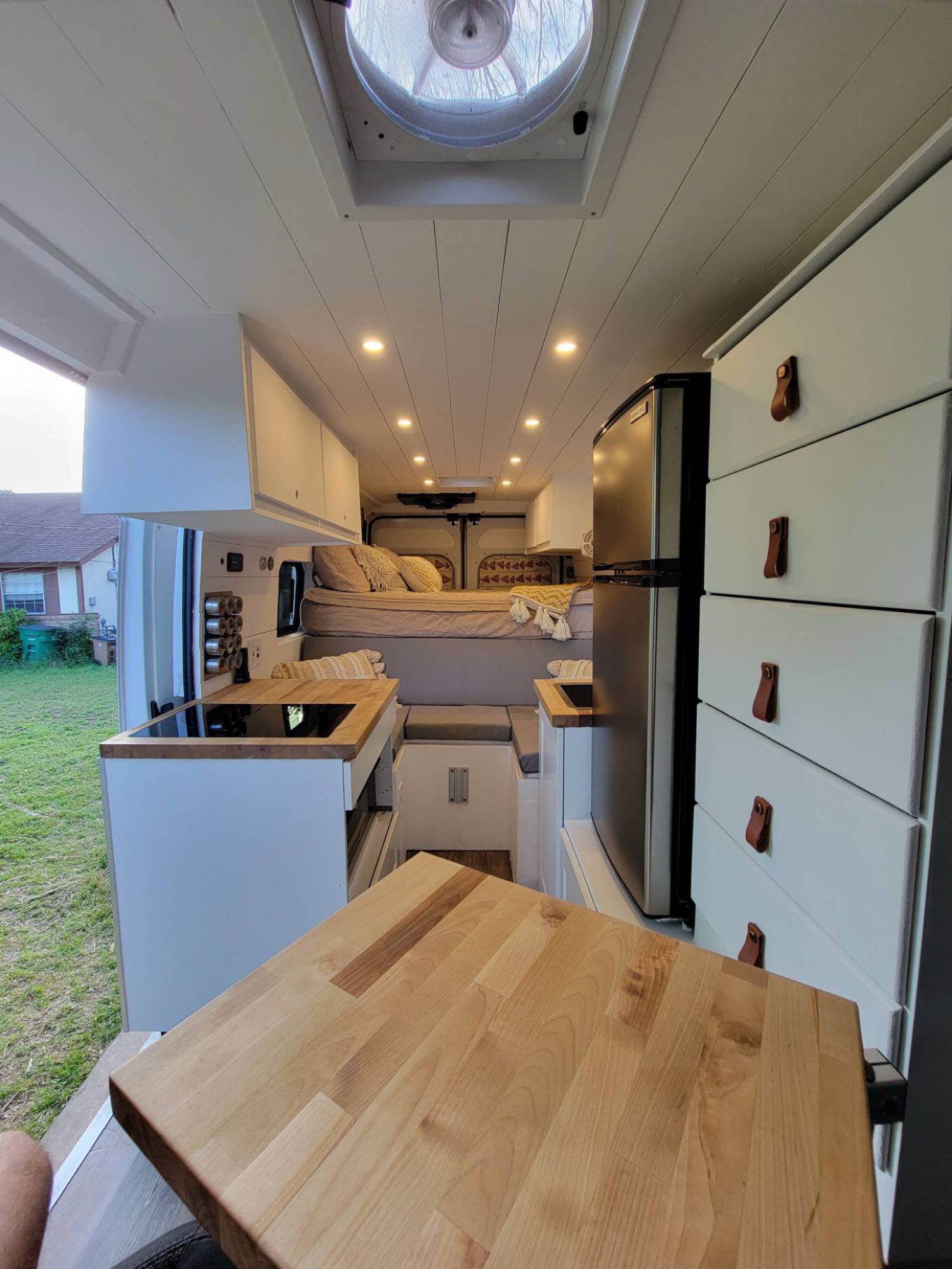 Class B RV Rental 