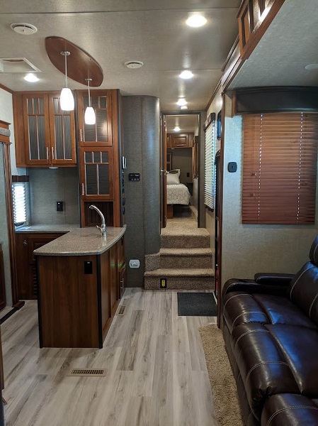 Toy hauler RV Rental 