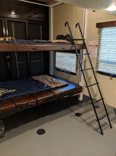 Toy hauler RV Rental 