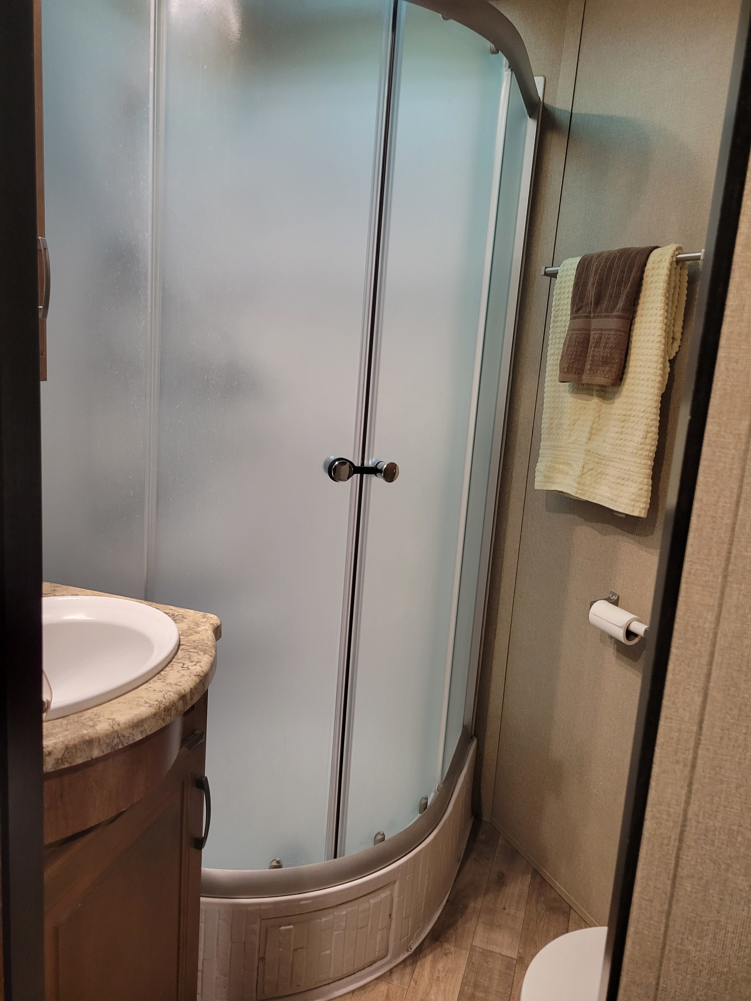 Travel trailer RV Rental 