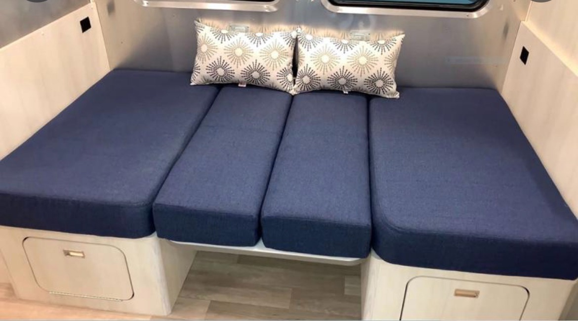 Travel trailer RV Rental 
