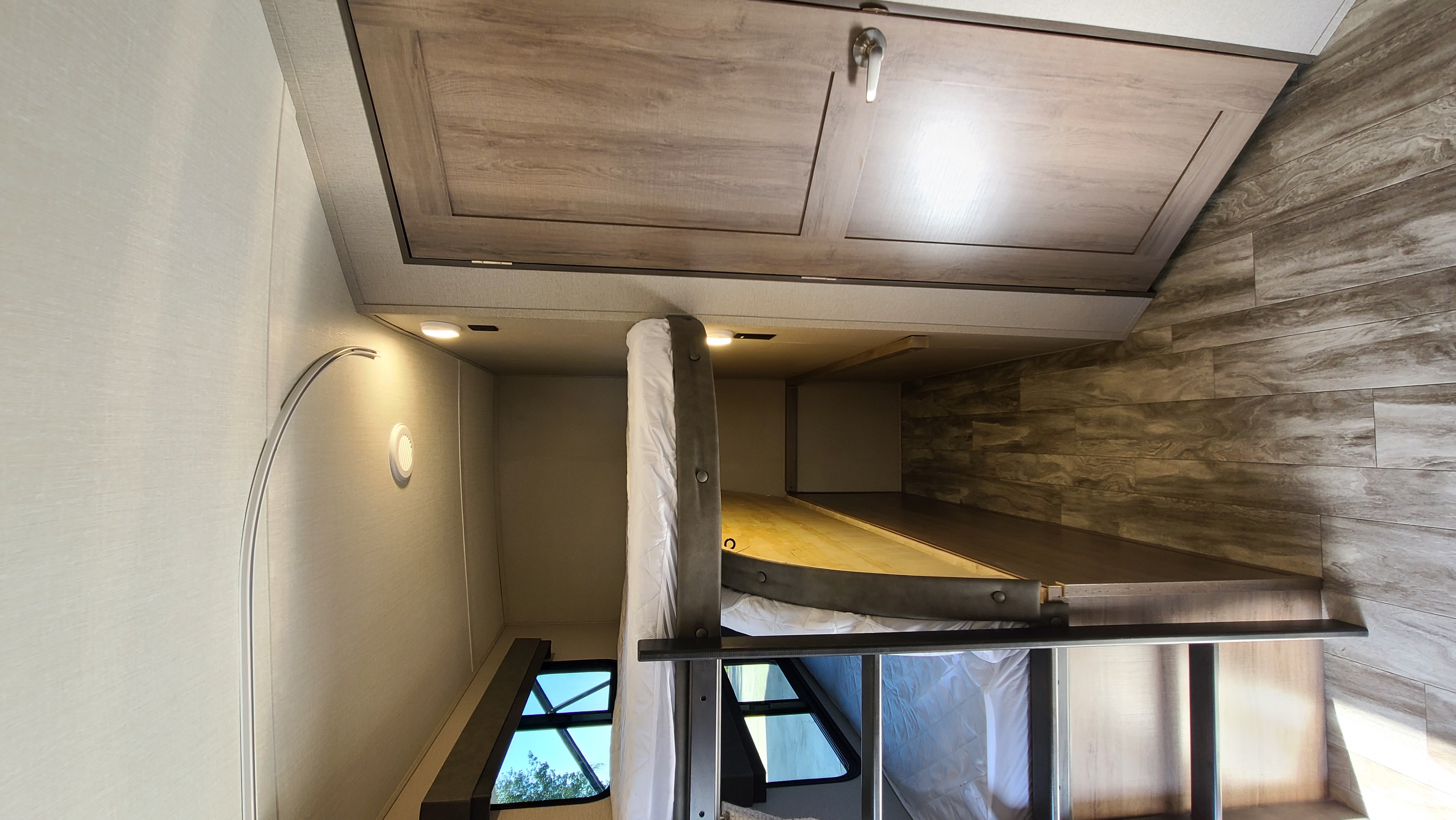 Grand Design Imagine 2022