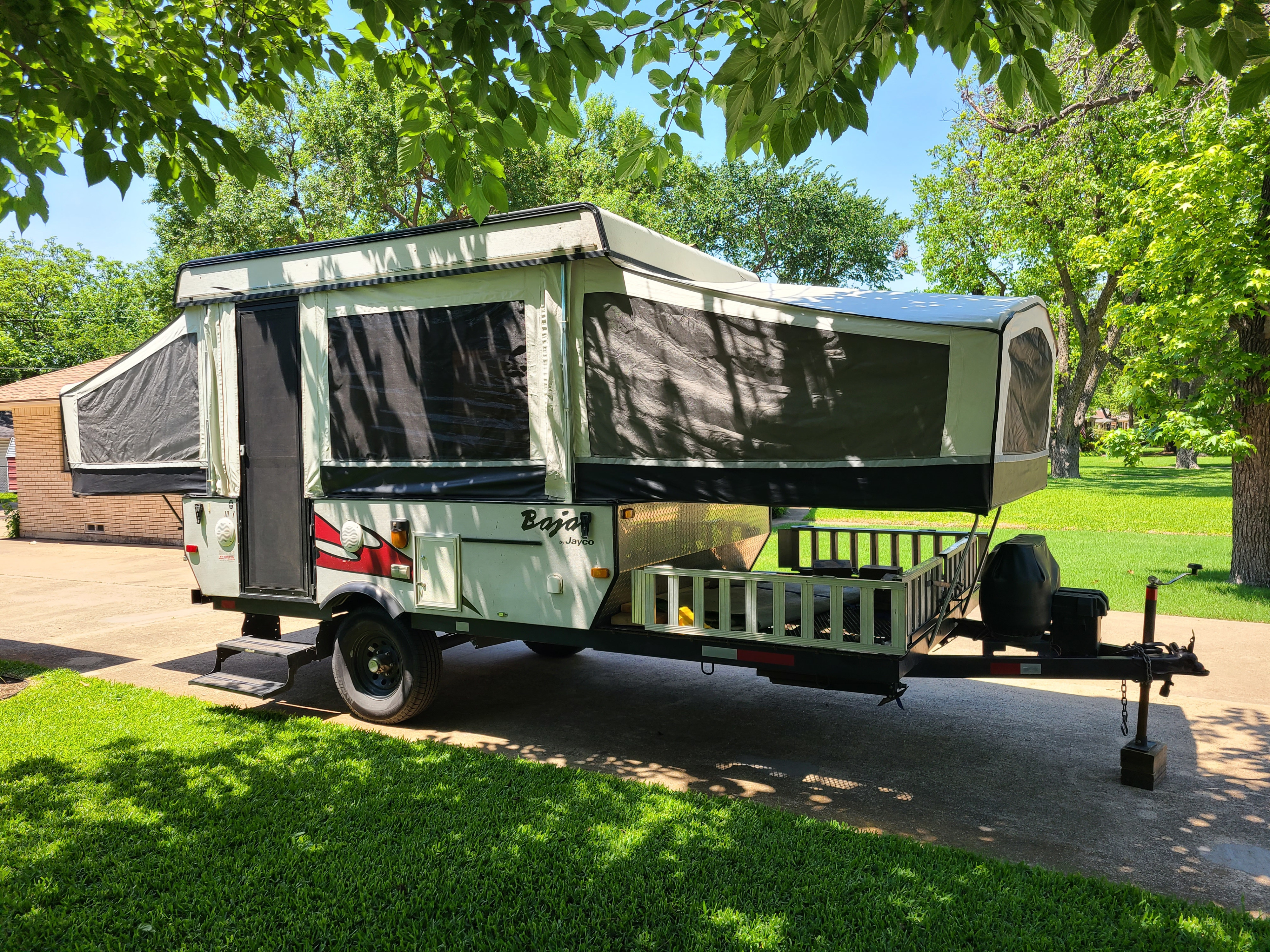 Folding trailer RV Rental 