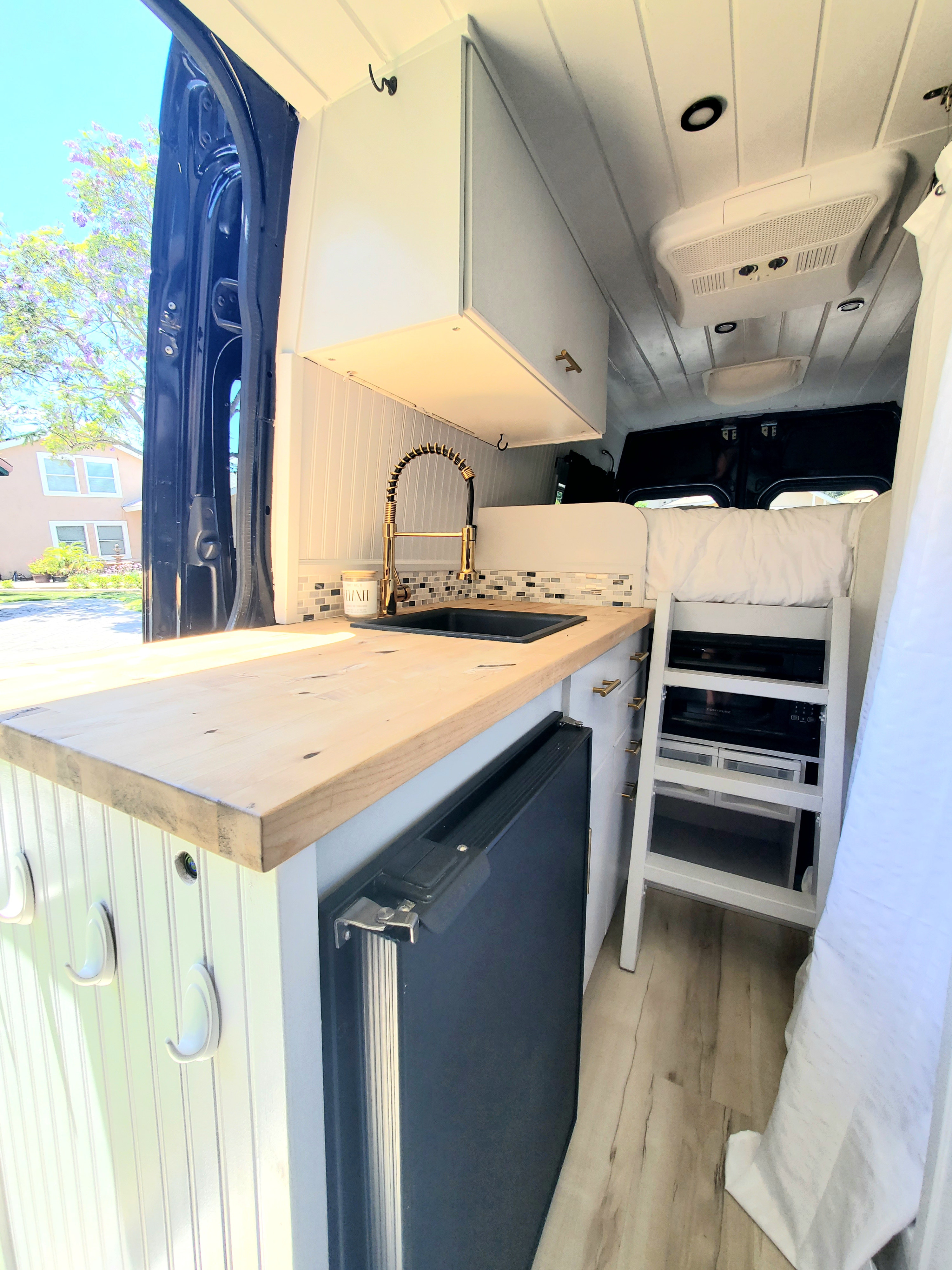 Class B RV Rental 