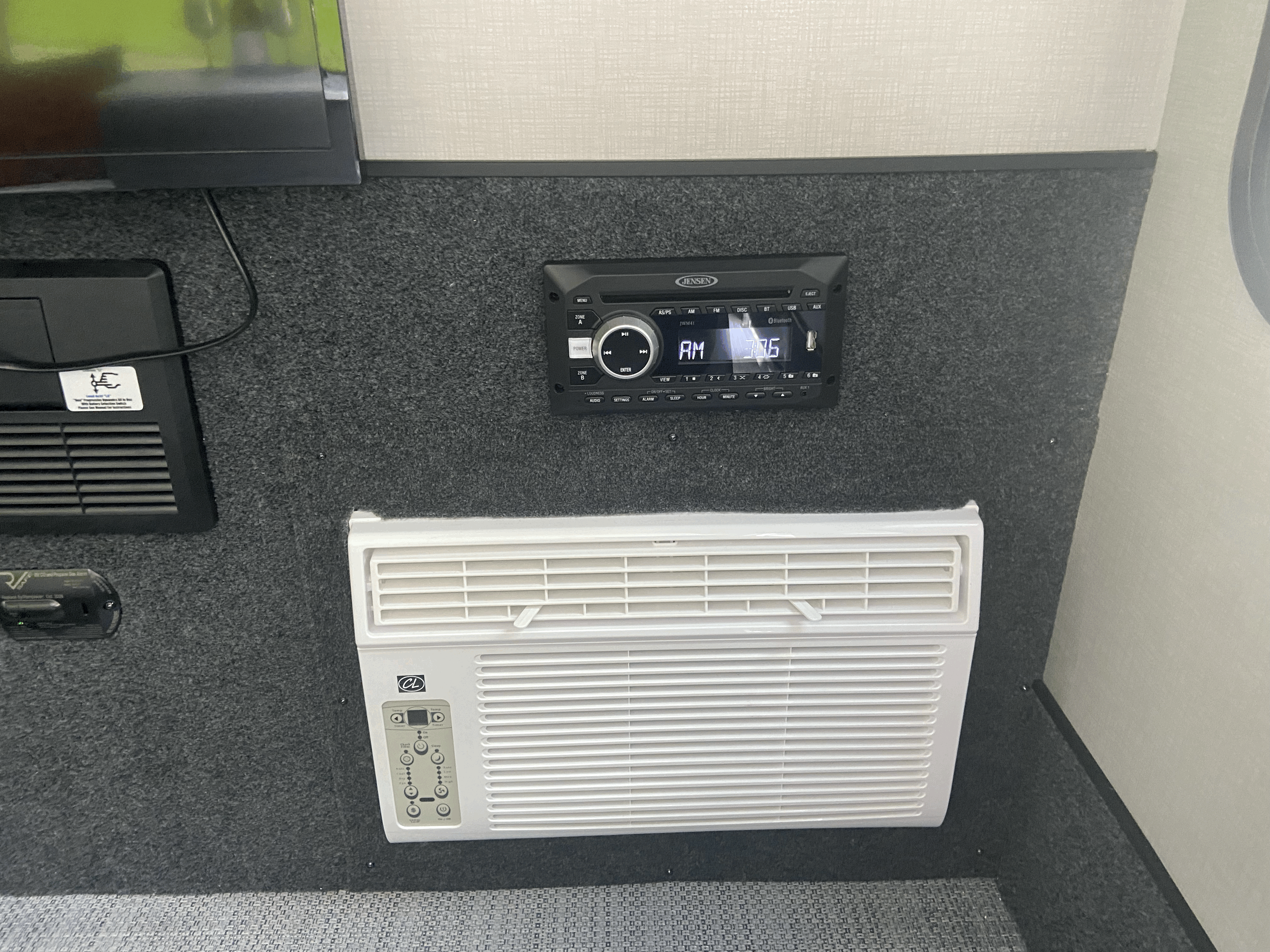 Travel trailer RV Rental 