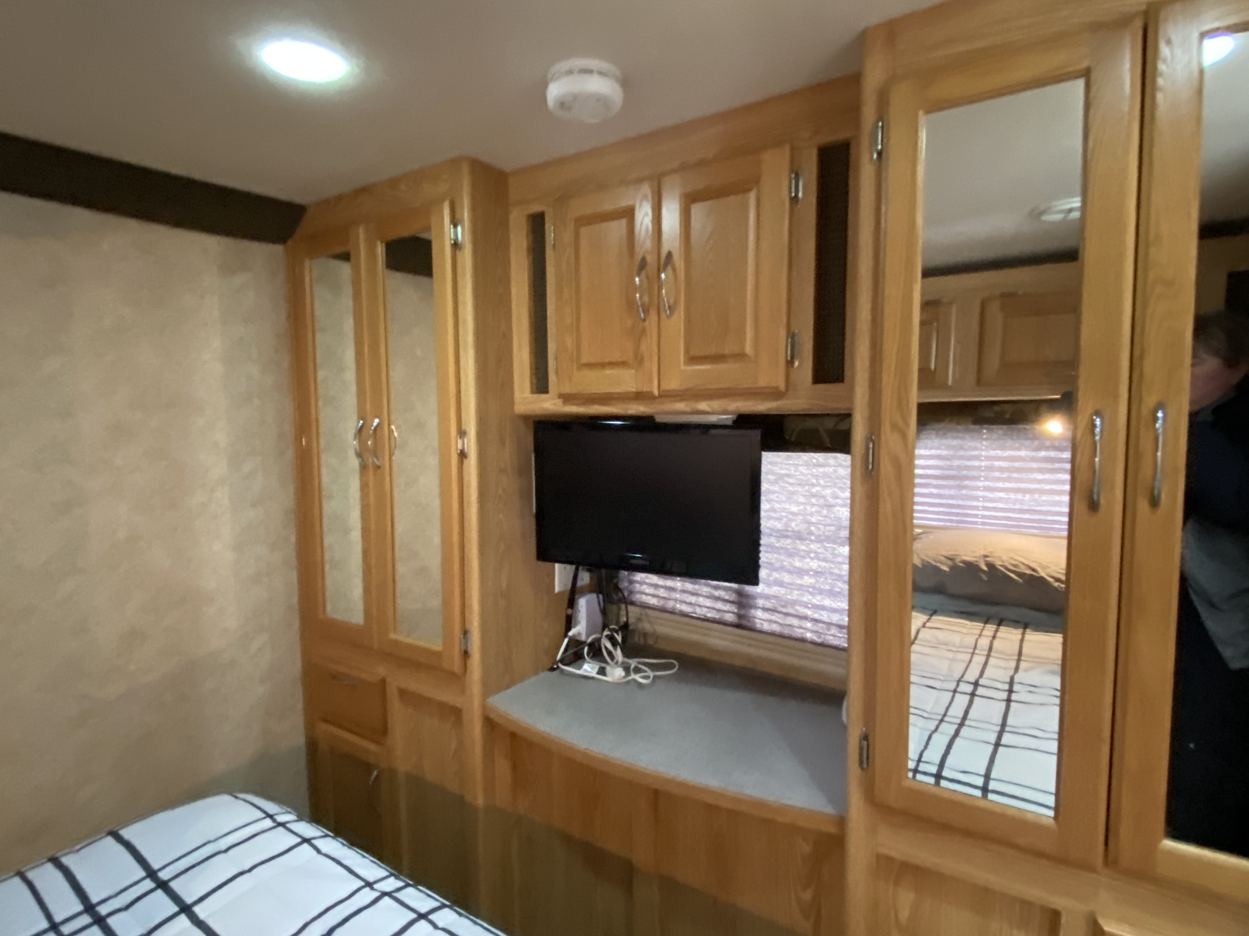 Bigfoot RV Motorhome 2007