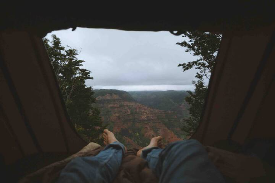 Experience breathtaking canyon views from your cozy RV rental! Ideal for nature lovers seeking comfortable outdoor adventures.. Other Other 2021