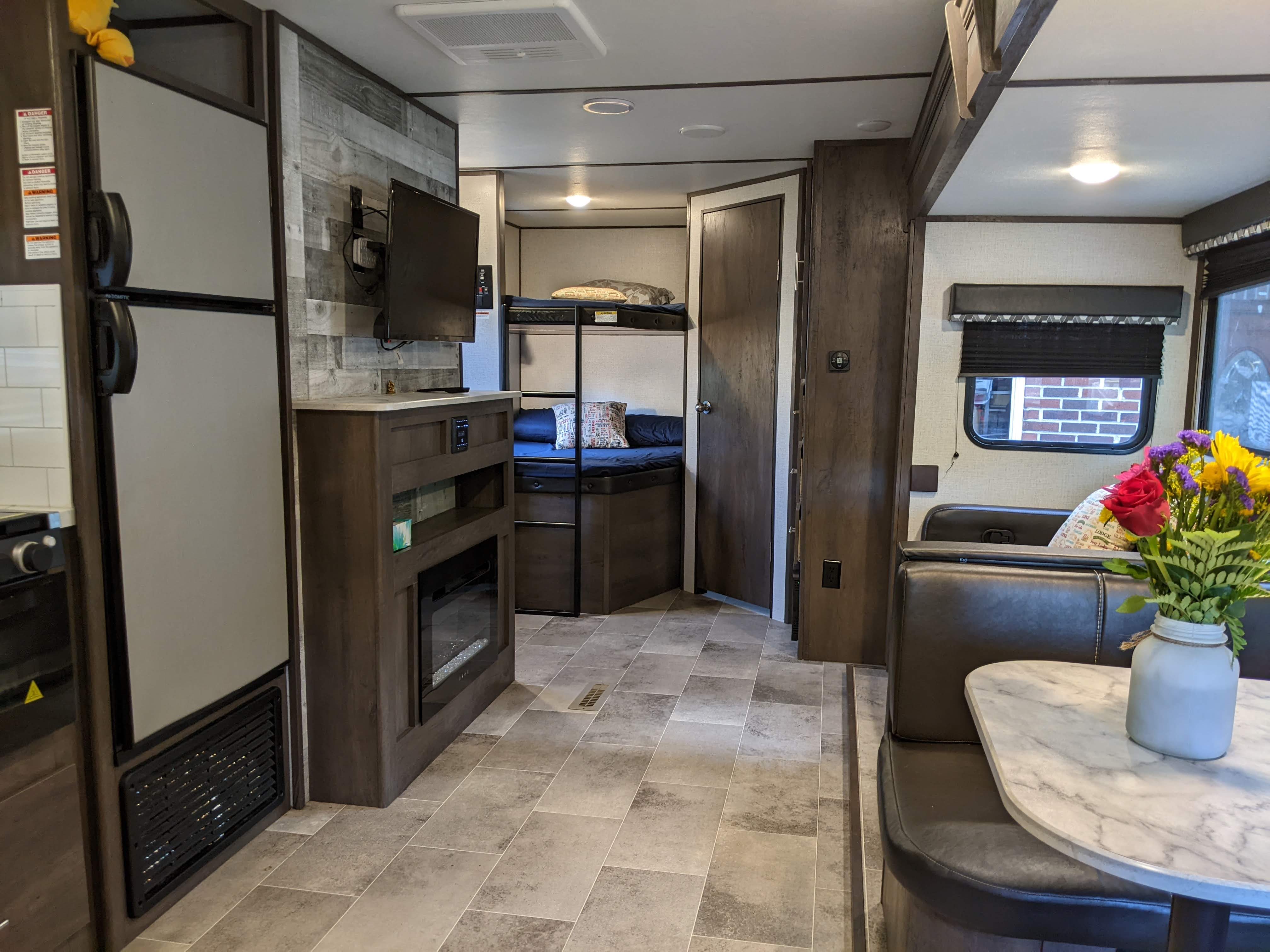 Travel trailer RV Rental 