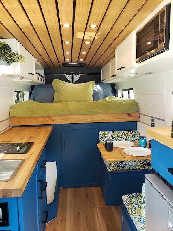 Camper van RV Rental 