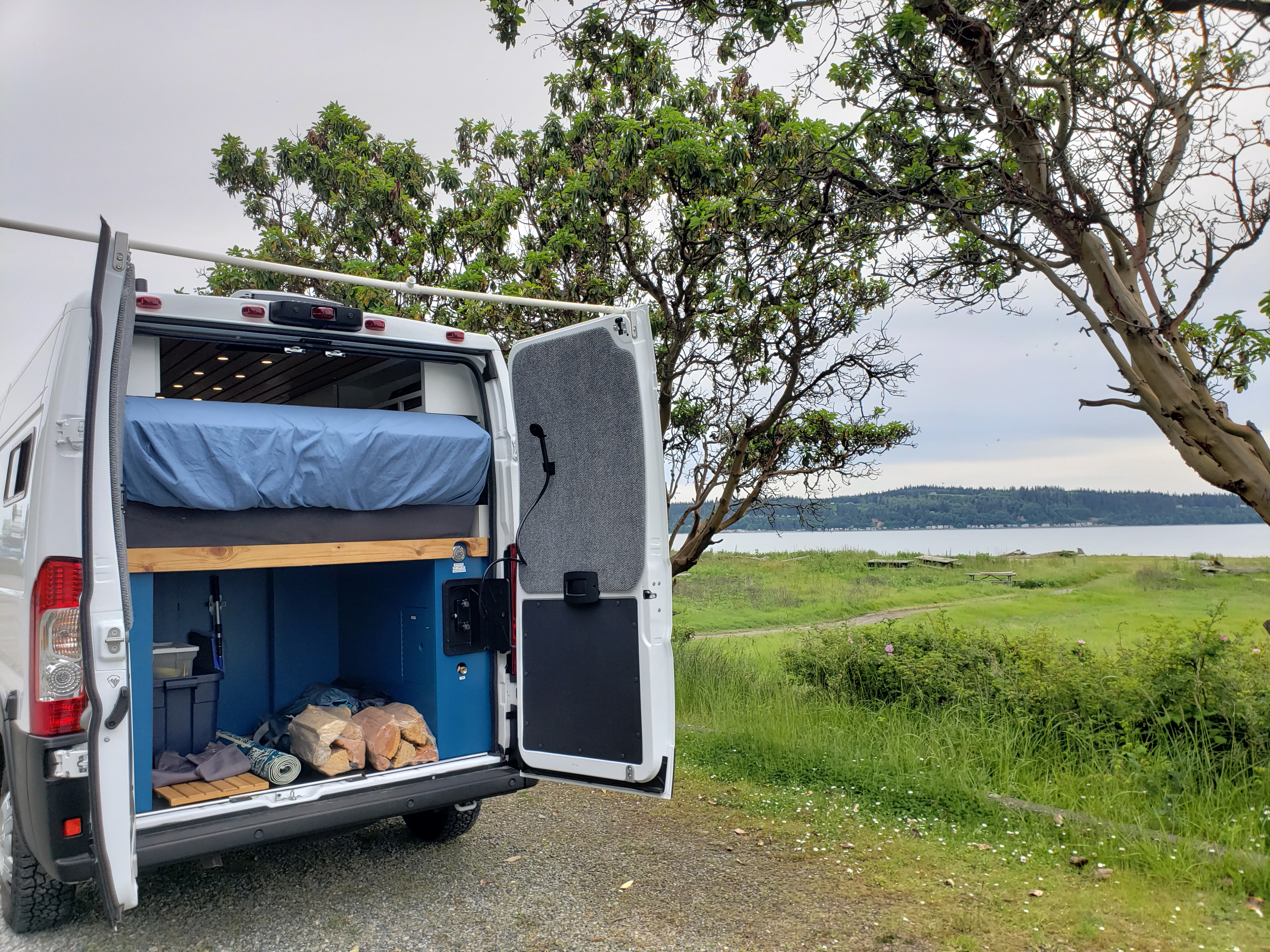 Camper van RV Rental 
