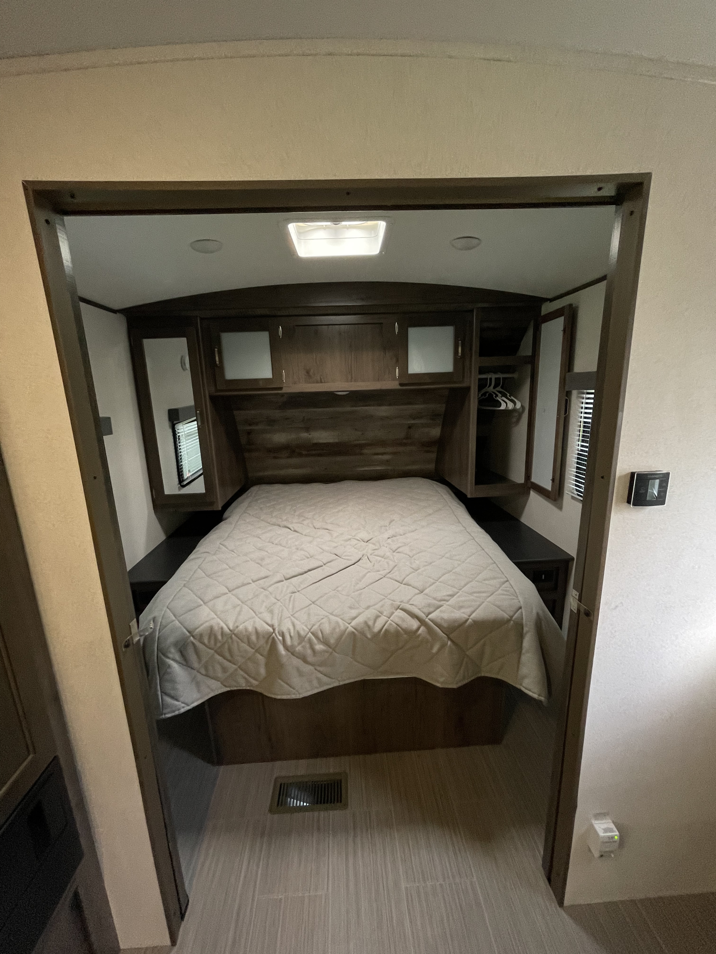 Master Suite. Keystone RV Passport Grand Touring 2020