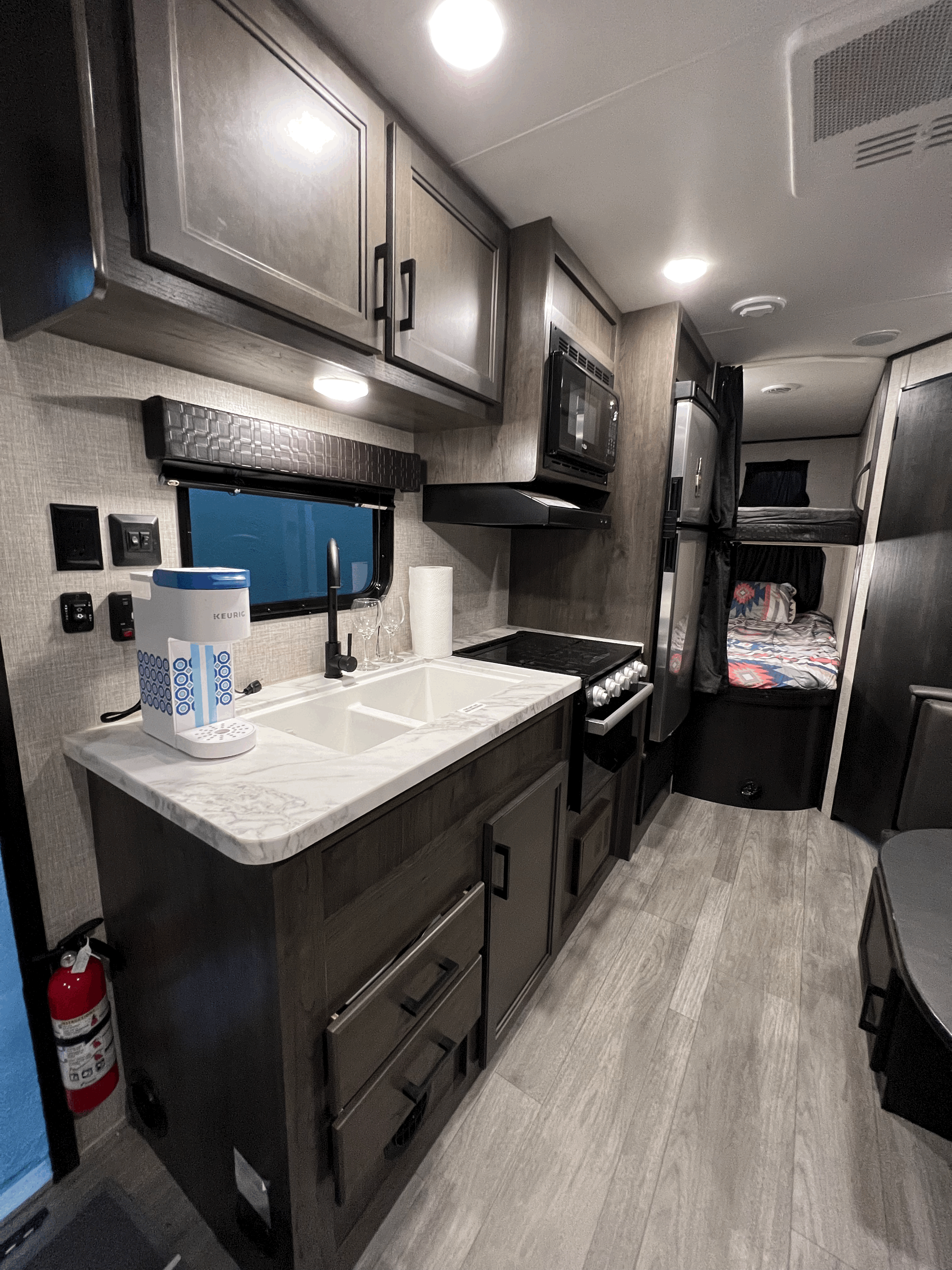 Travel trailer RV Rental 