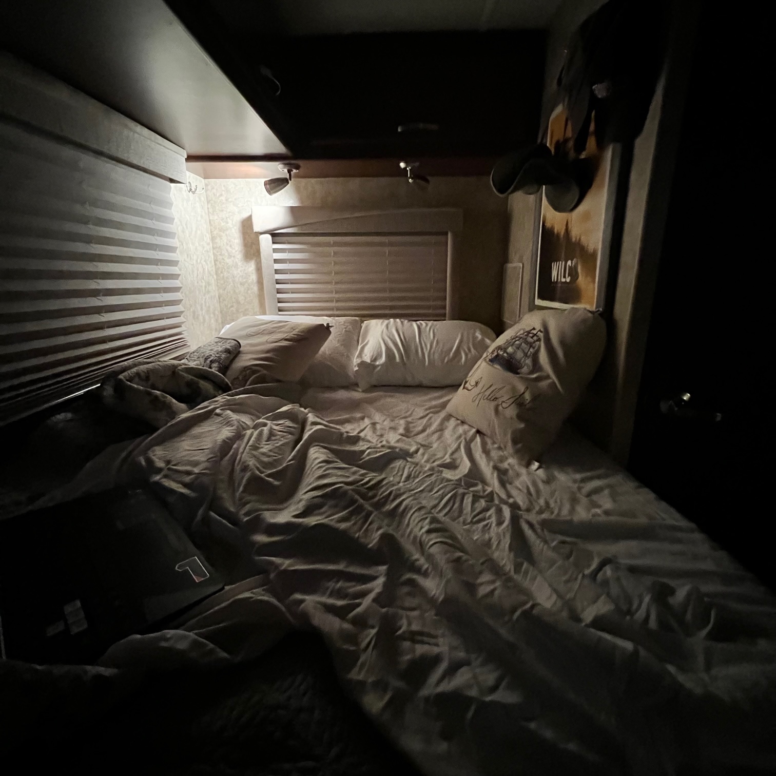 Bed time! This custom mattress is VERY comfortable!. Tioga Ranger DSL 2013