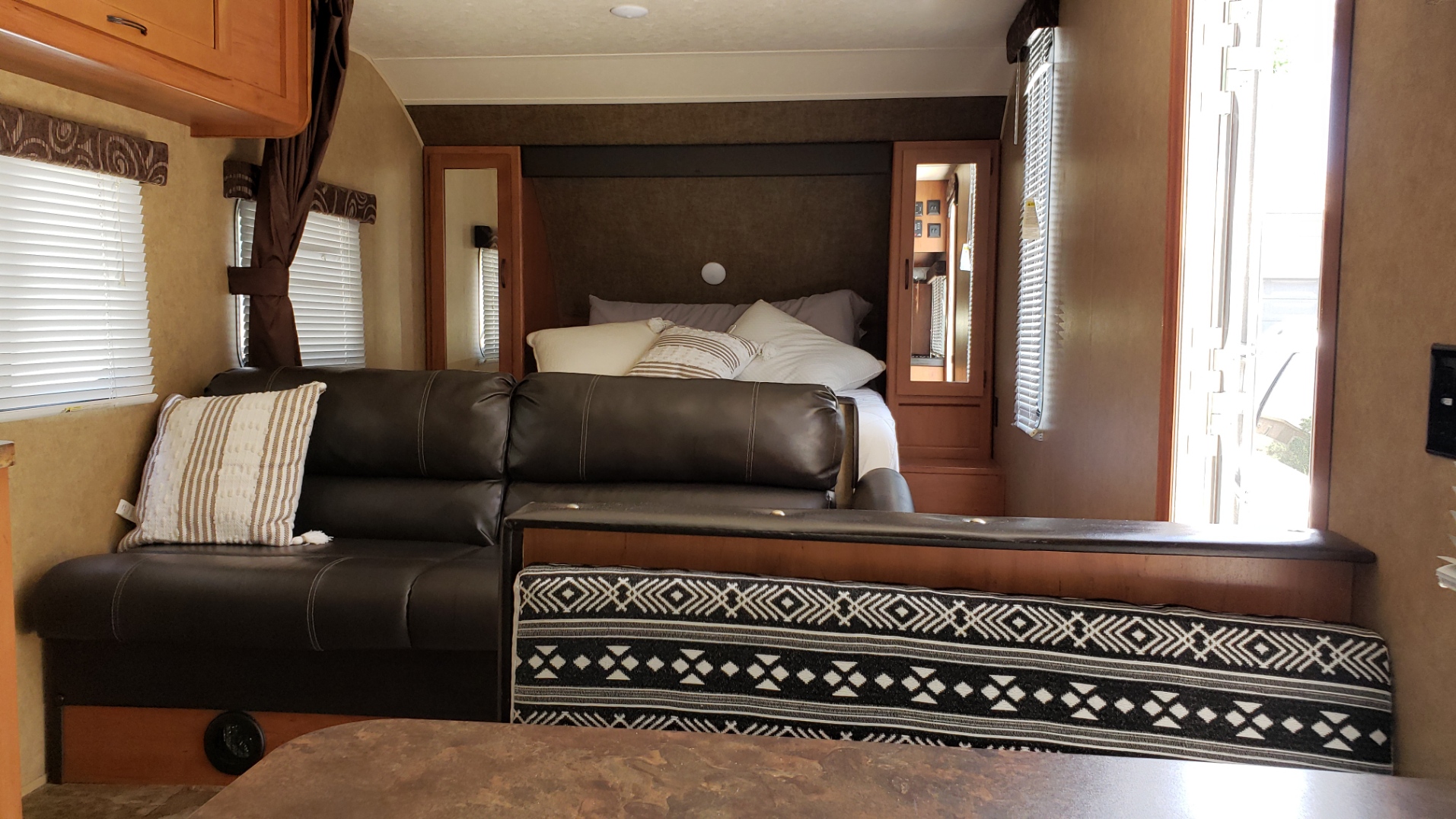 Forest River Cherokee Grey Wolf 2015