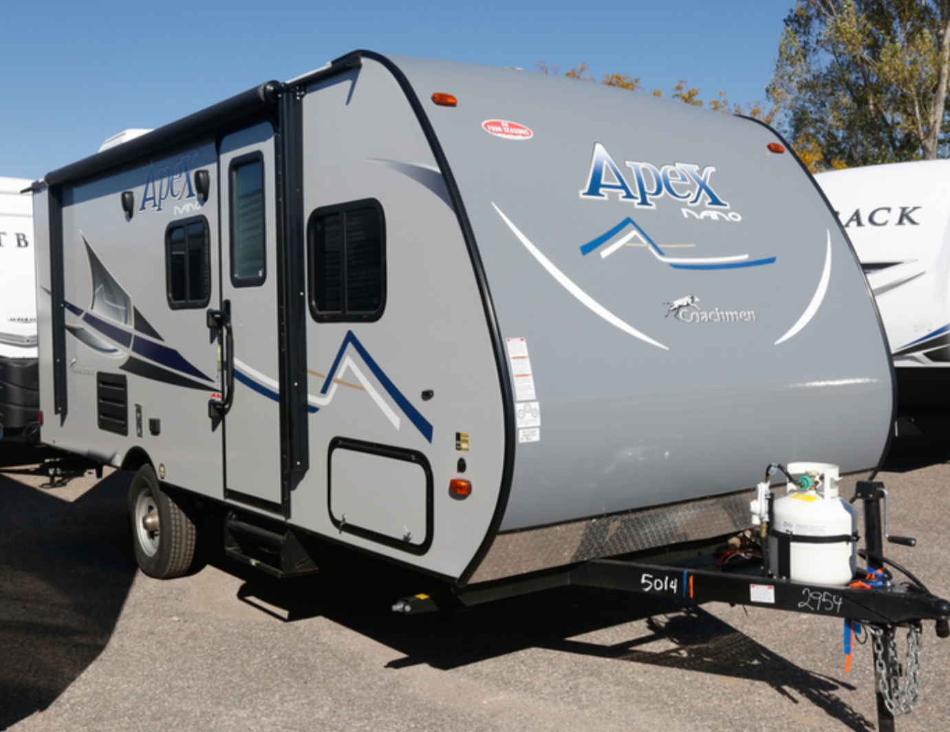2018 Coachmen Apex