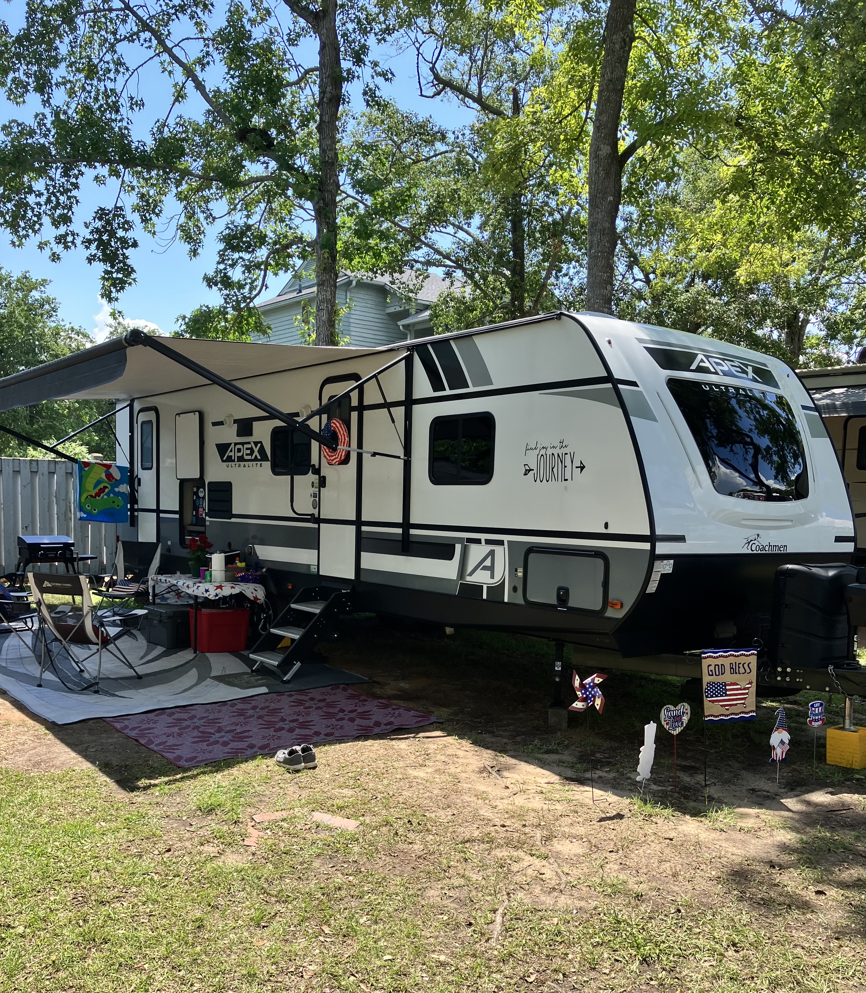 2021 Coachmen Apex 290BHS
