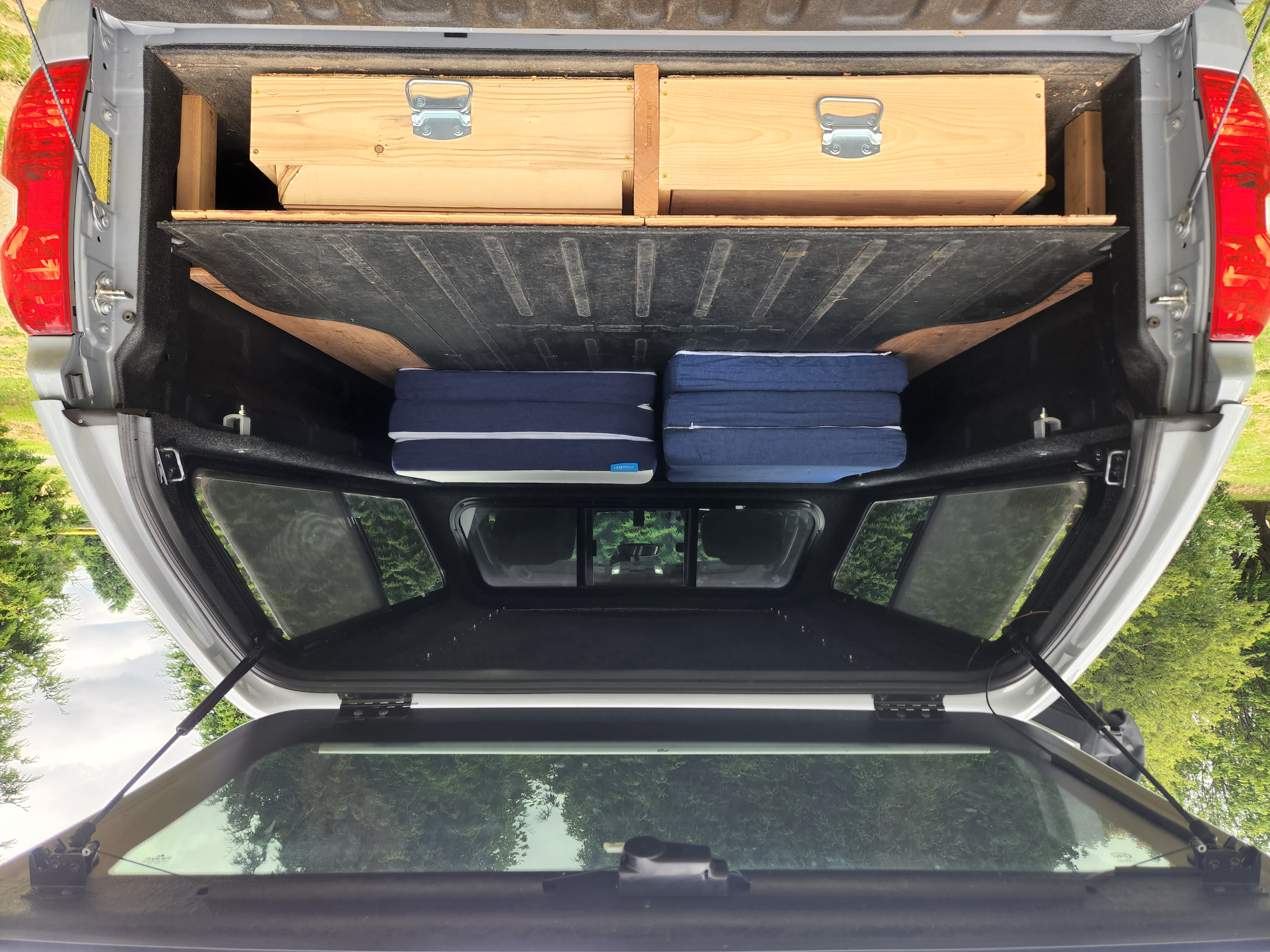 Two 4 inch trifold mattress fold and stack to maximize storage when traveling.. Other Other 2019