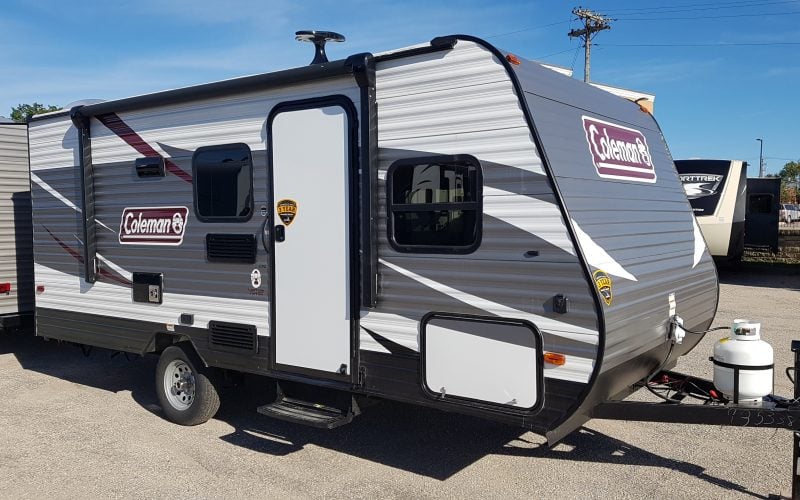 2017 Coleman 17F - Bravo