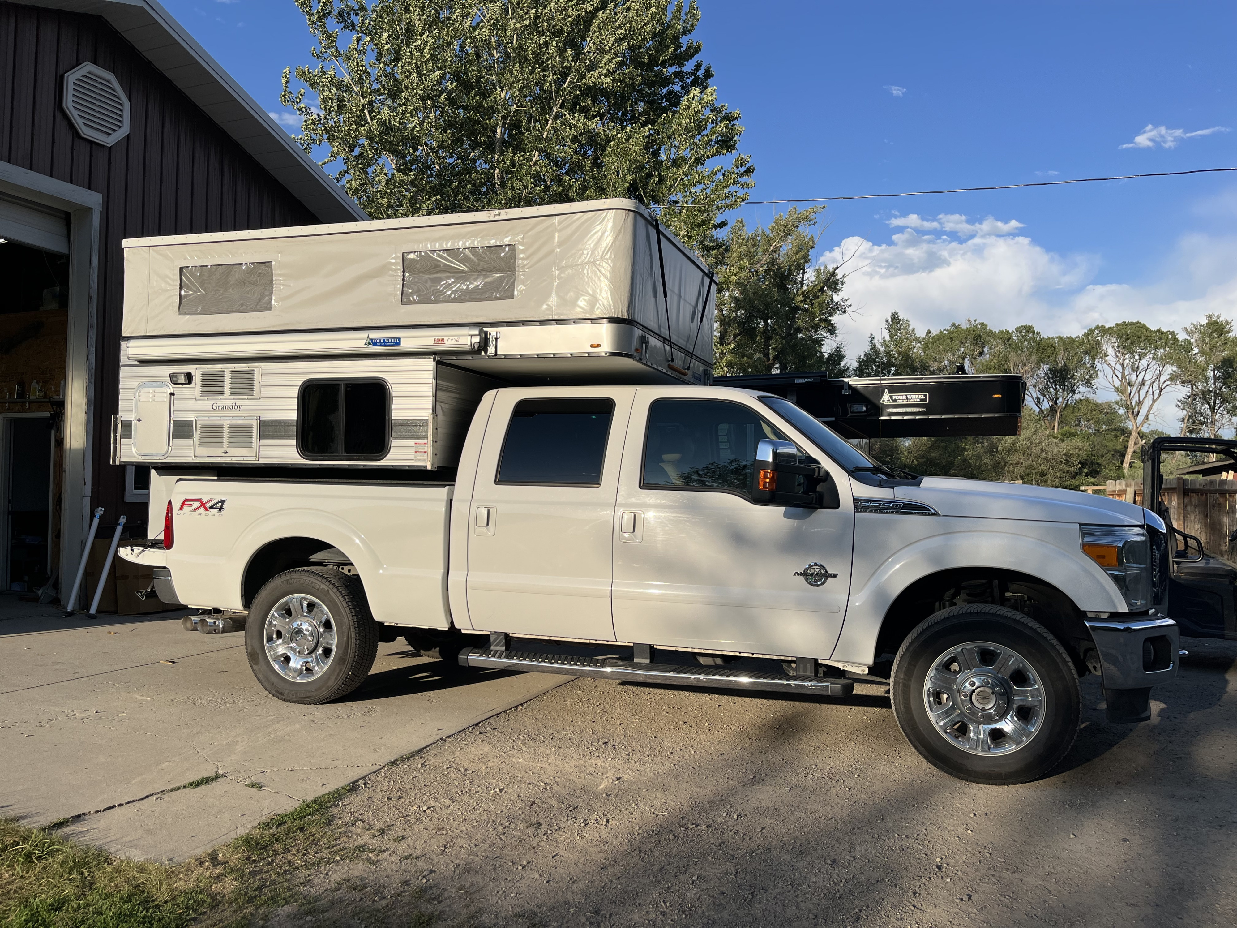 camper Right ¥12,000 New 2025 KZ Sportsmen SE 241RKSE Travel Trailer at Optimum