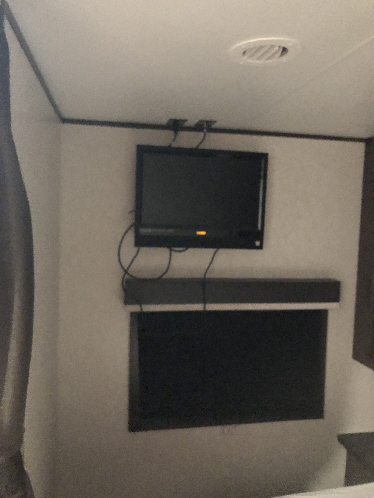 Tv in master . Jayco Jay Flight SLX 2019