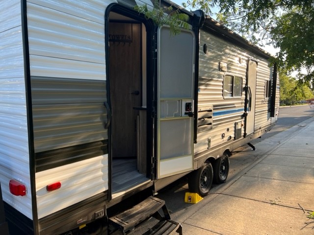 Travel trailer RV Rental 