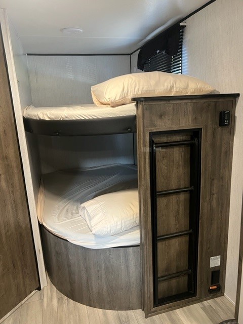 Travel trailer RV Rental 