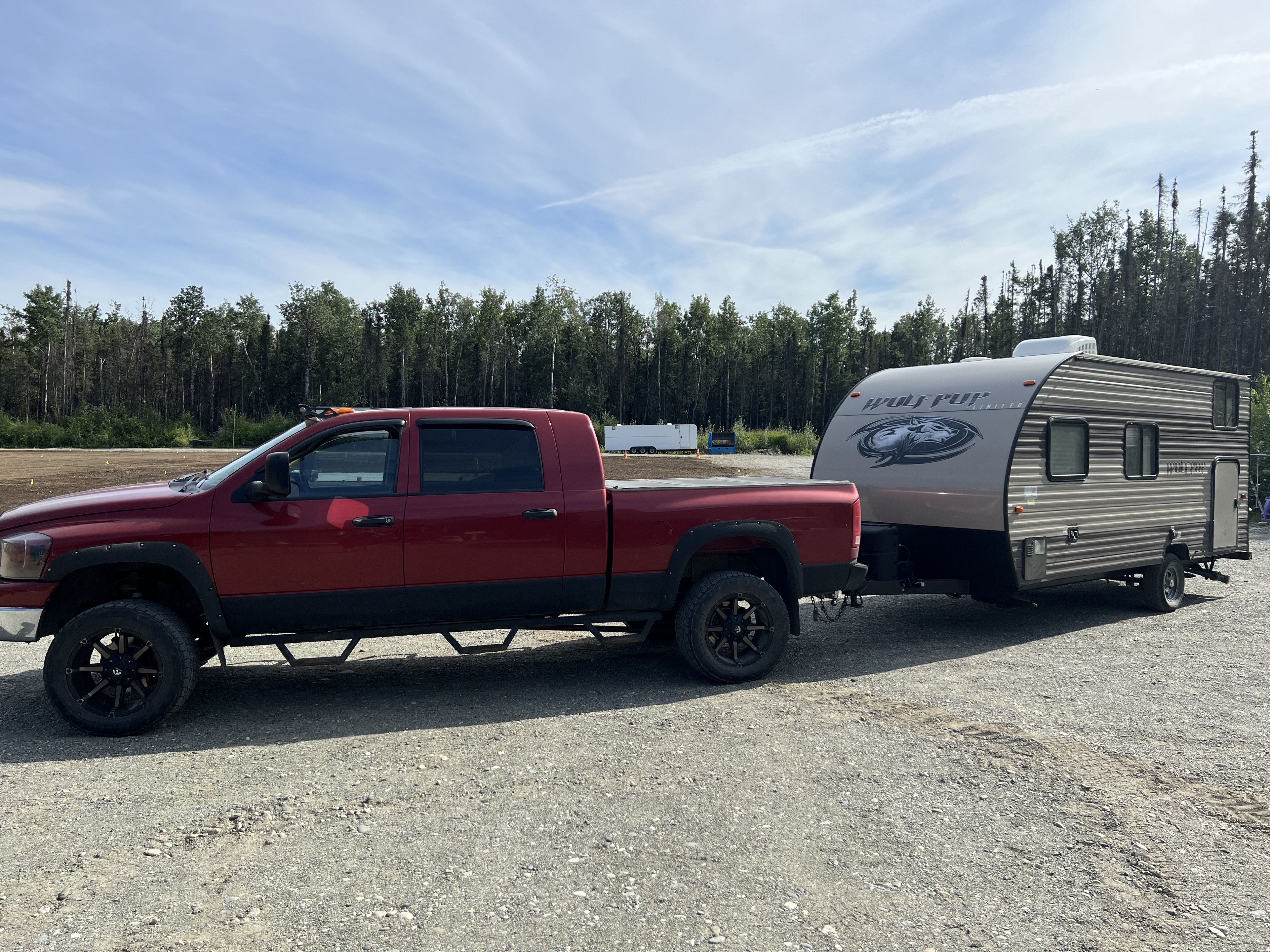 SUV towing friendly camper w/ FREE generator use with every rental!!