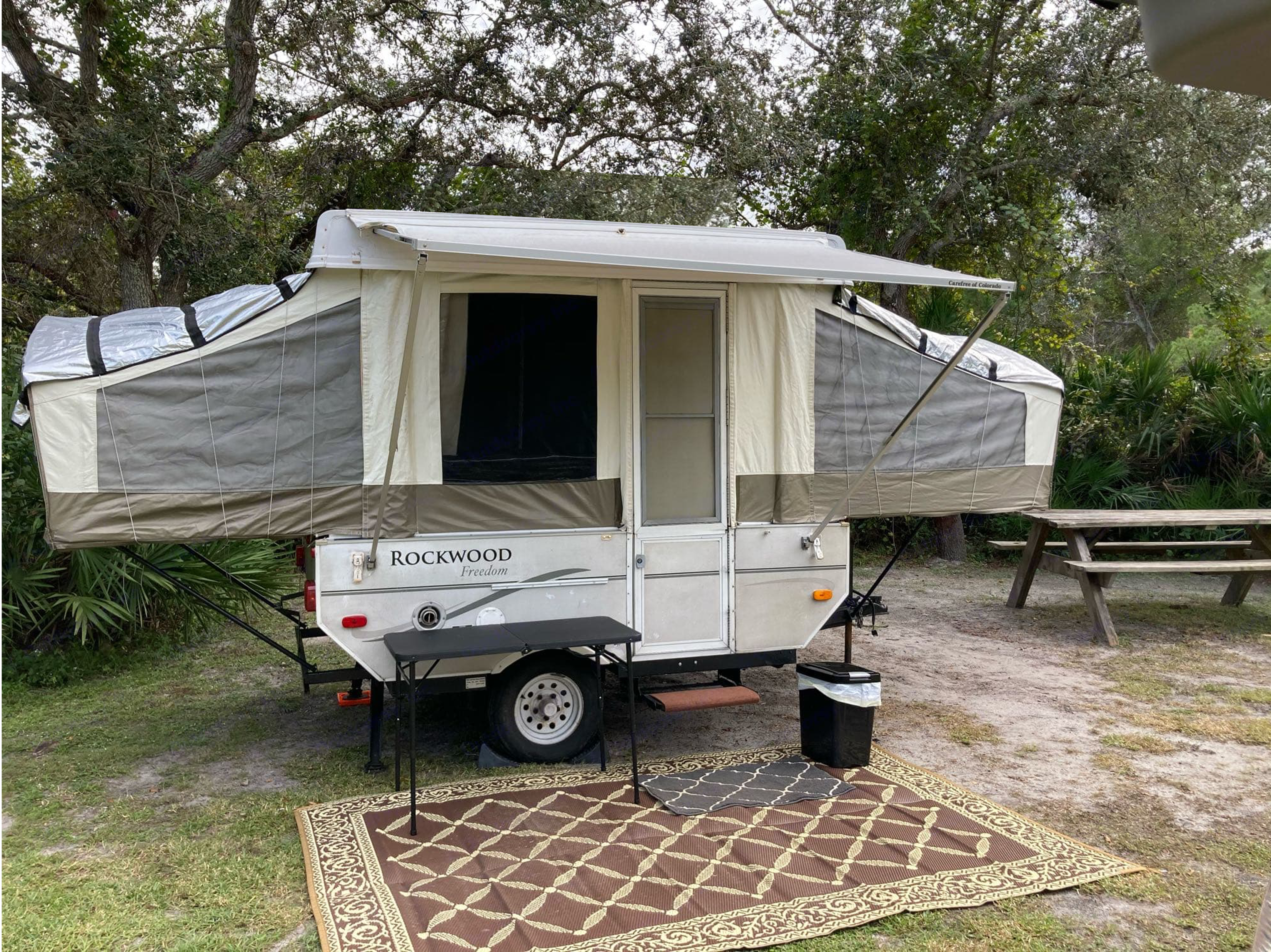 CAMPER
カンペール  パテントレザー ローファー 2008 KZ Coyote Lite CL164 | RV Guide