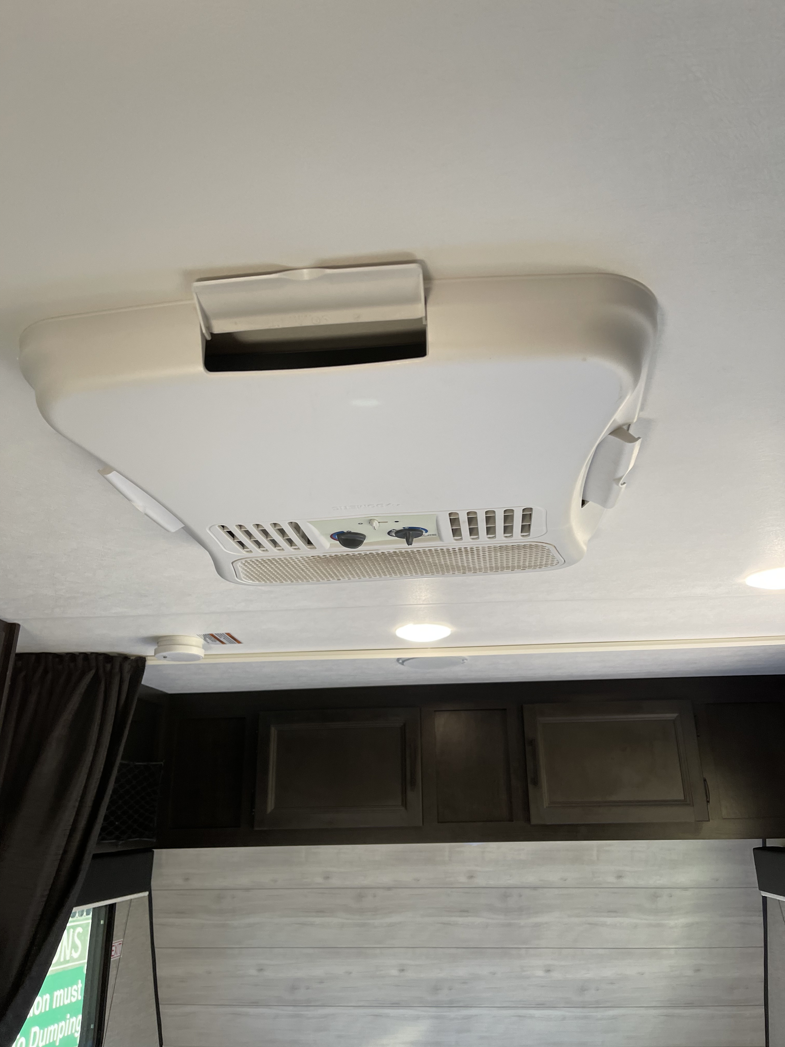RV rental interior featuring a Dometic AC unit, ceiling lights, and smoke detector for a comfortable, equipped space.. Jayco Jay Flight SLX 174BH 2022