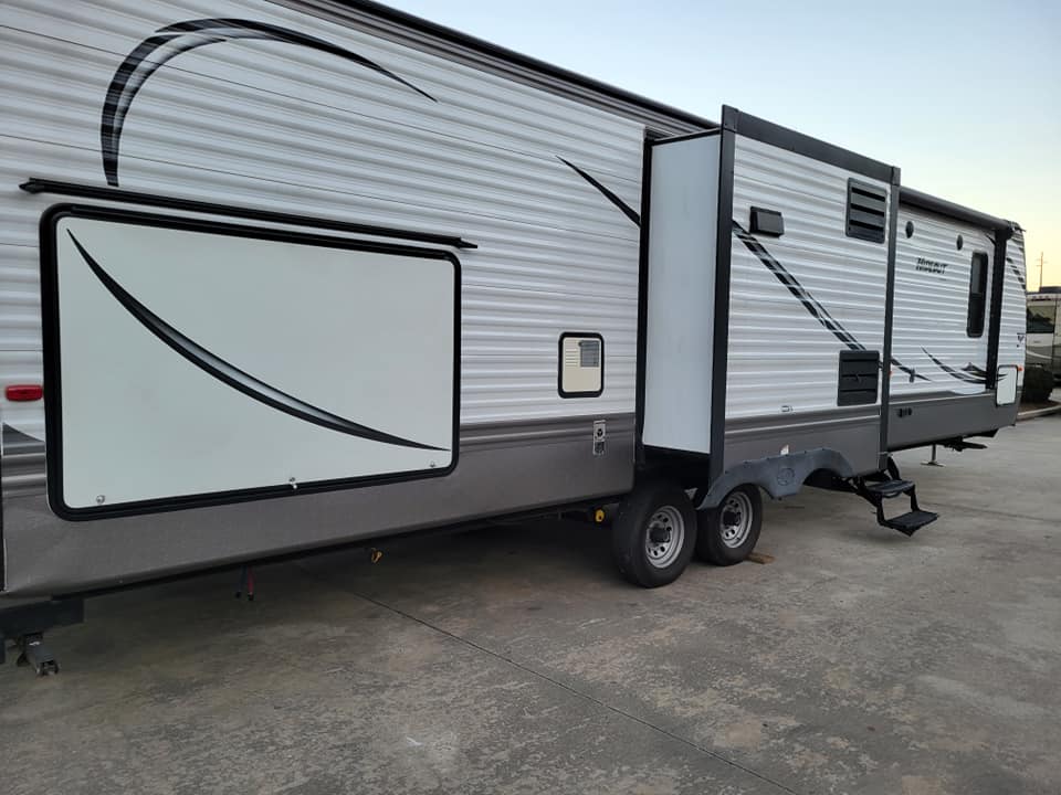 Burton Campers exclusive Jayco Dealer Calera AL Outdoorsy