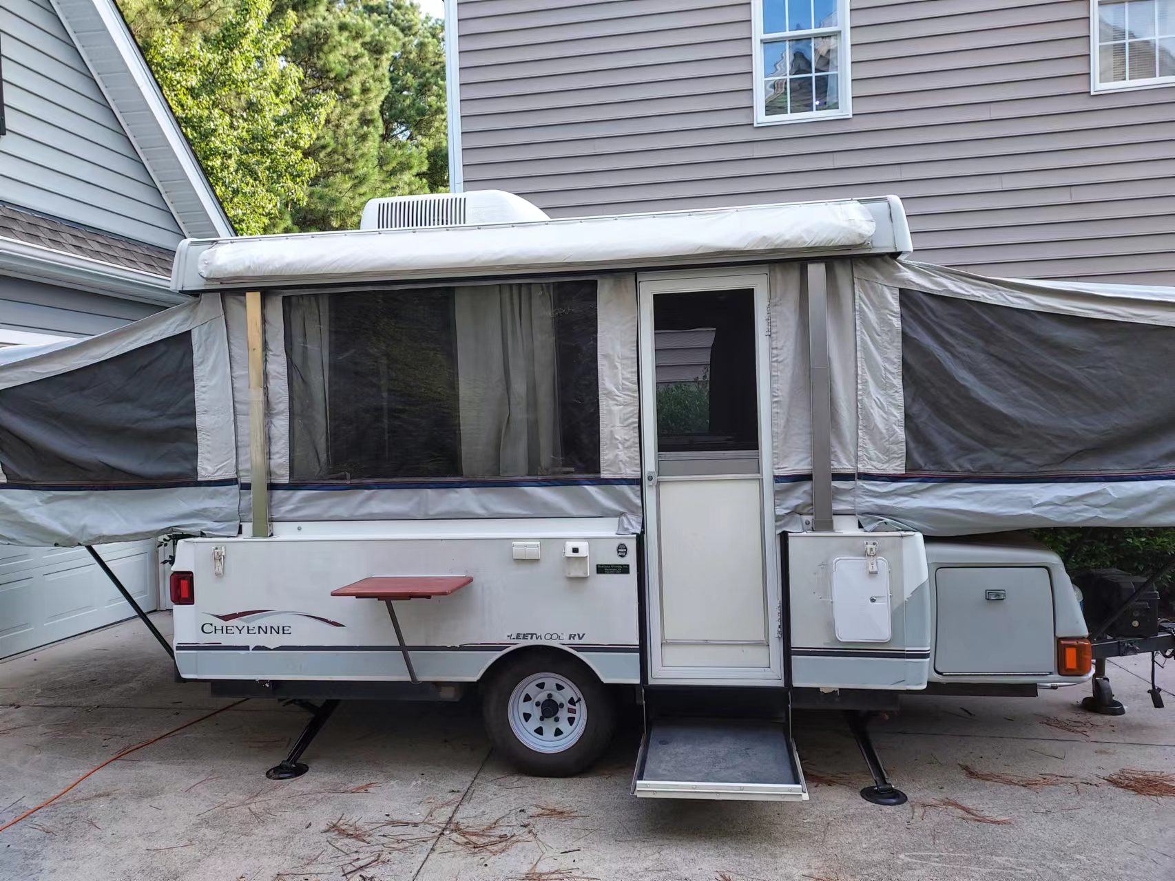 2004 Fleetwood Other Folding trailer Rental in Glen Allen VA Outdoorsy