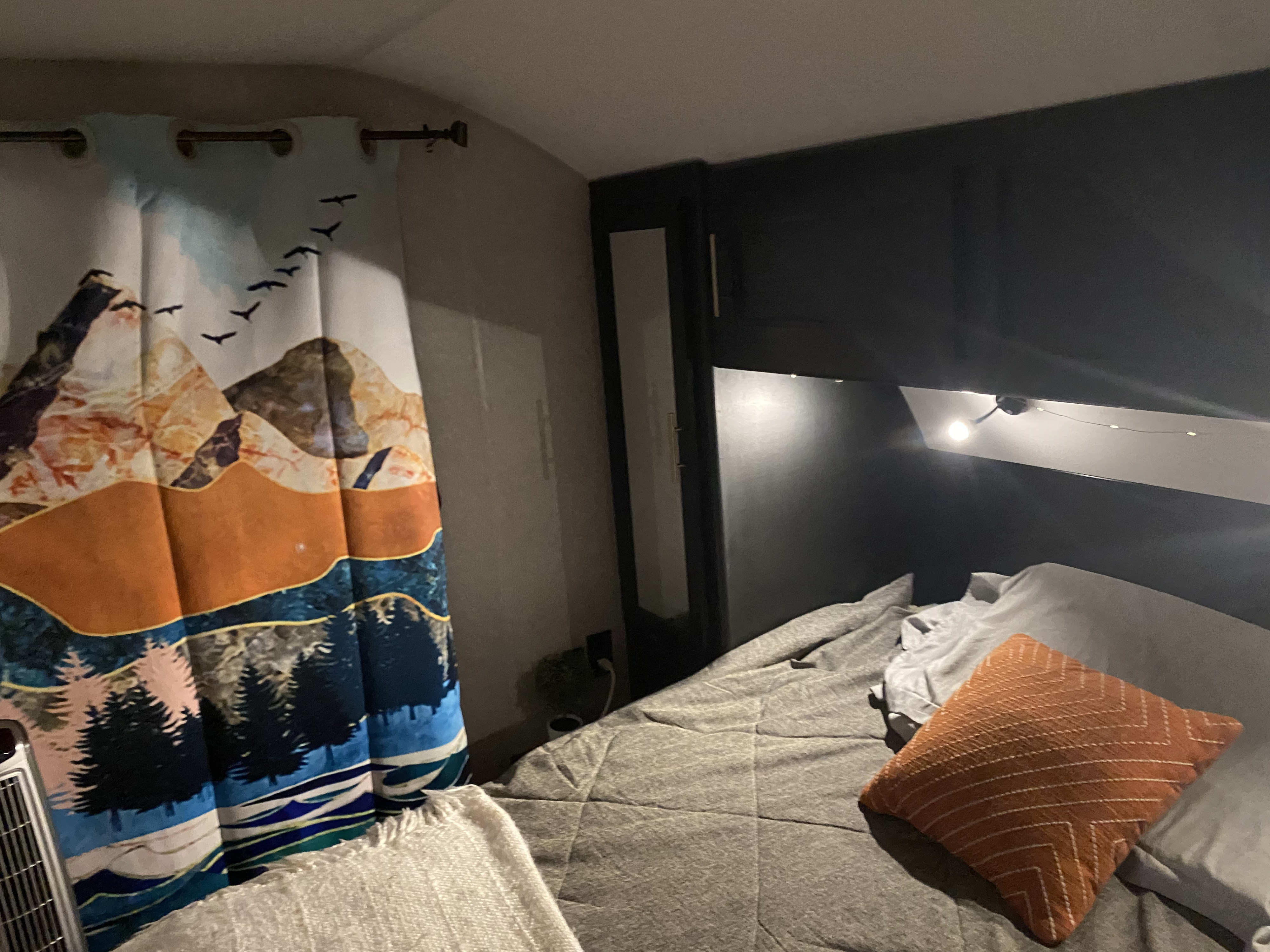 Forest River Cherokee Grey Wolf Black Label 2022