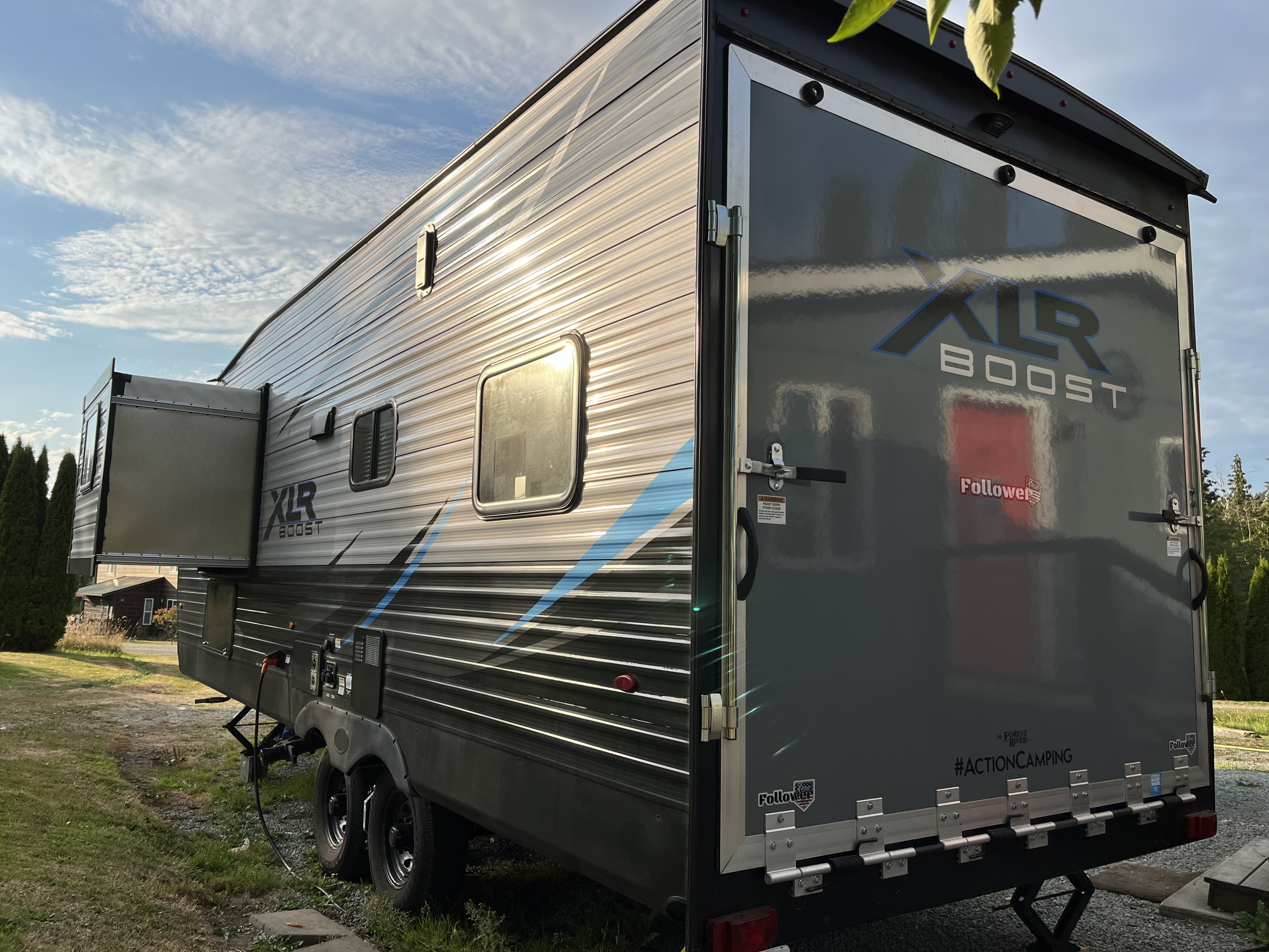 2021 Forest River XLR Boost 21QBS Toy hauler Rental in Mount