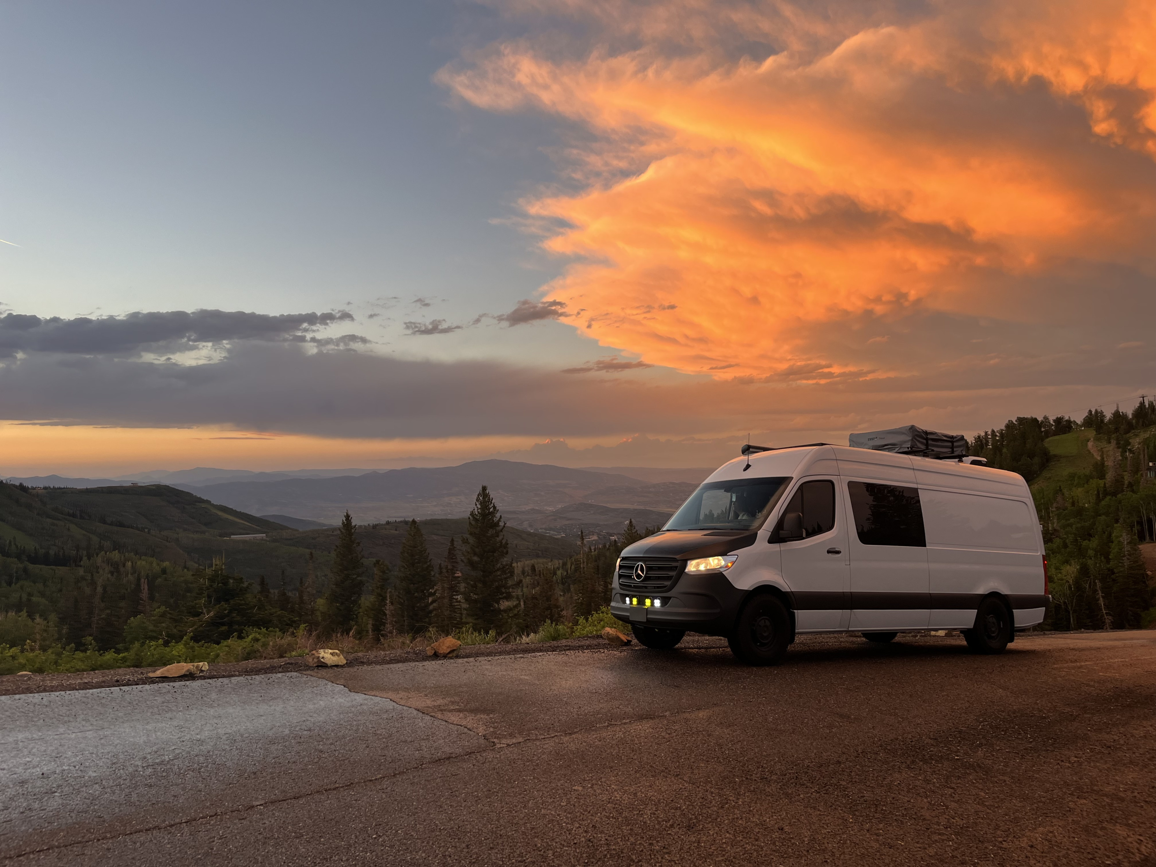 Camper van RV Rental 