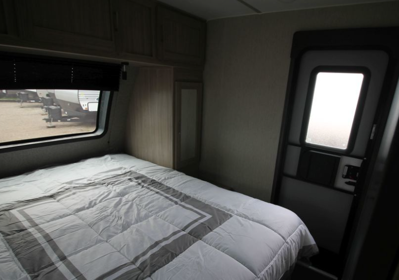 Travel trailer RV Rental 