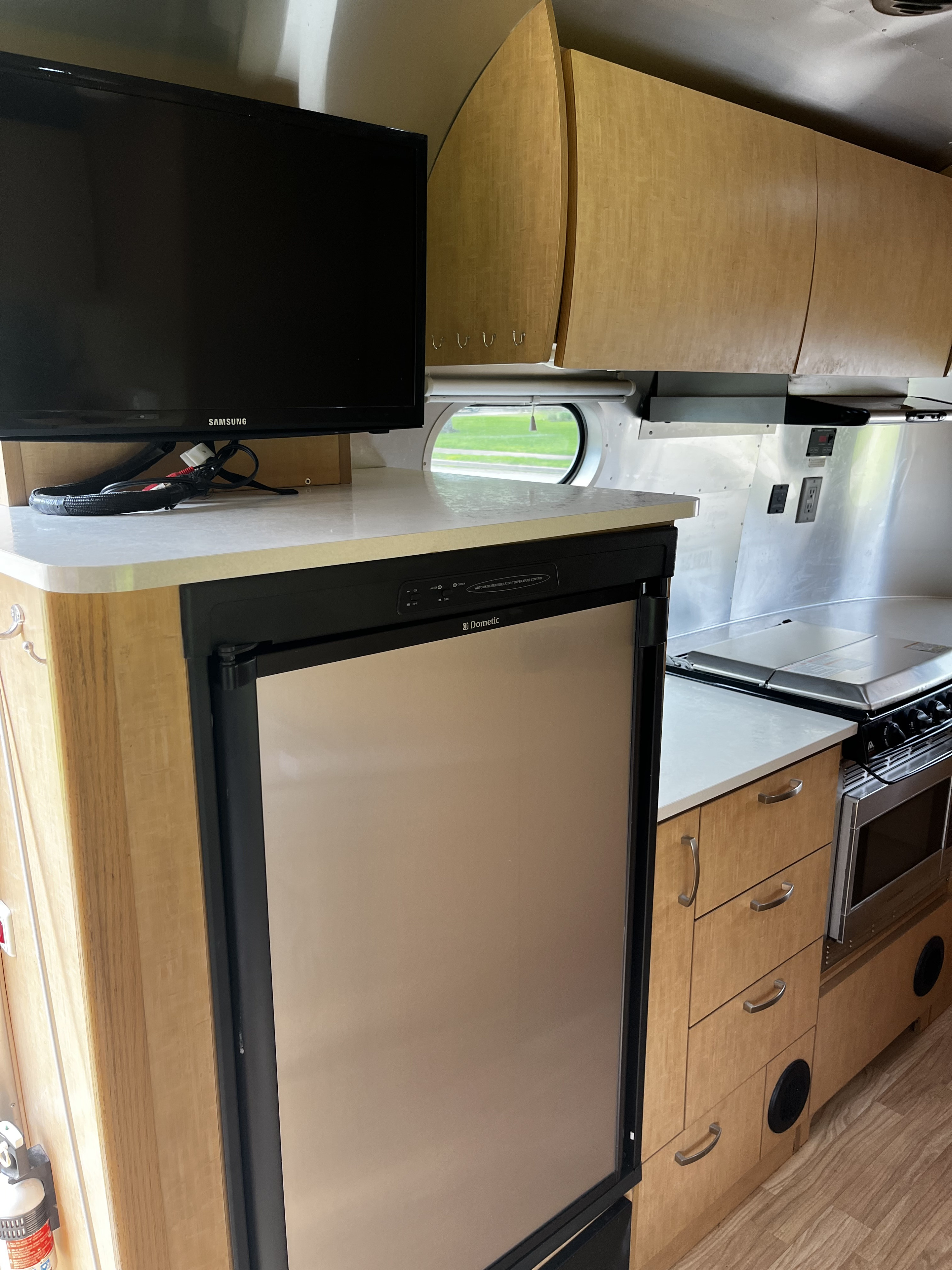 Travel trailer RV Rental 