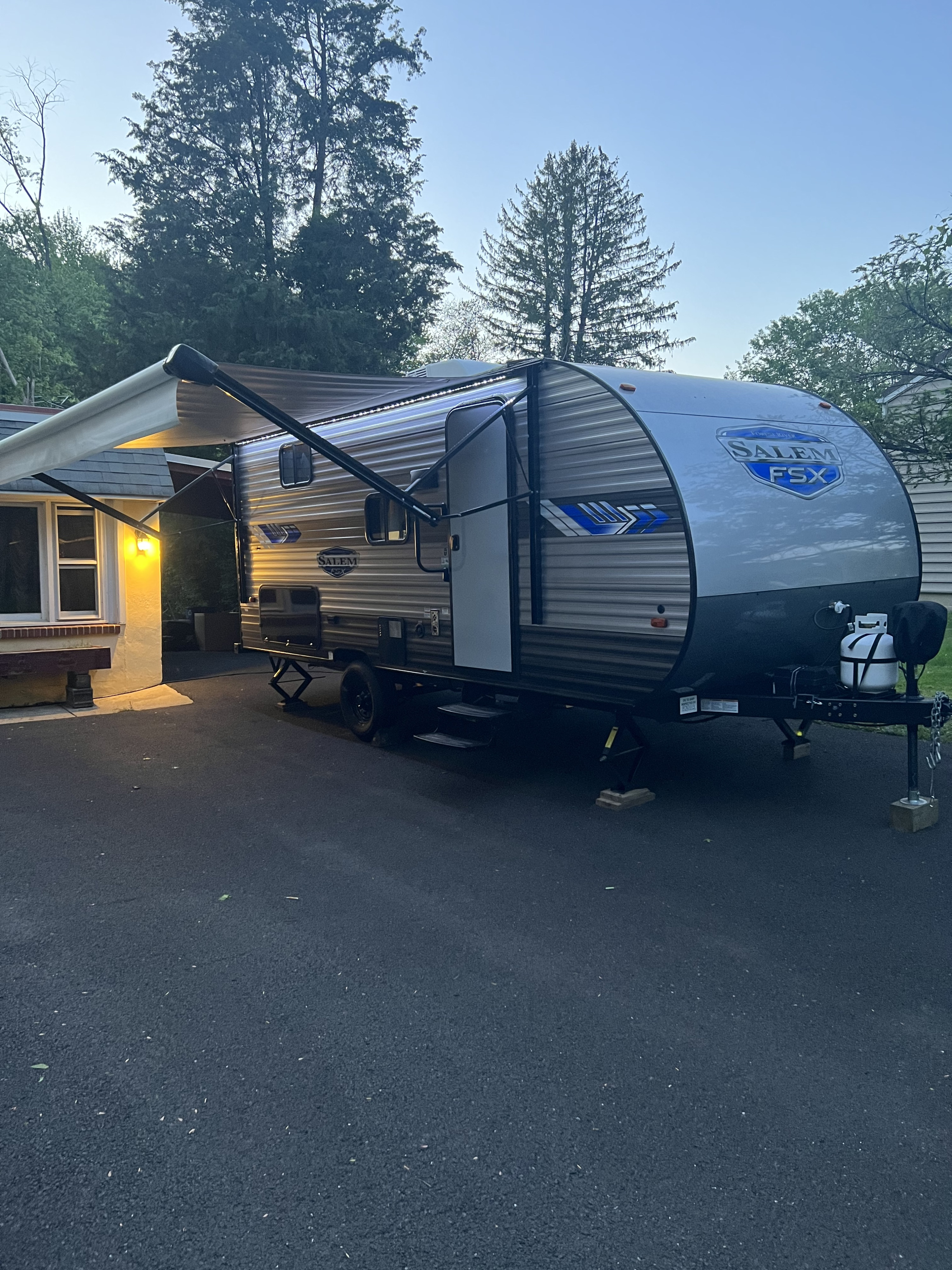 Travel trailer RV Rental 