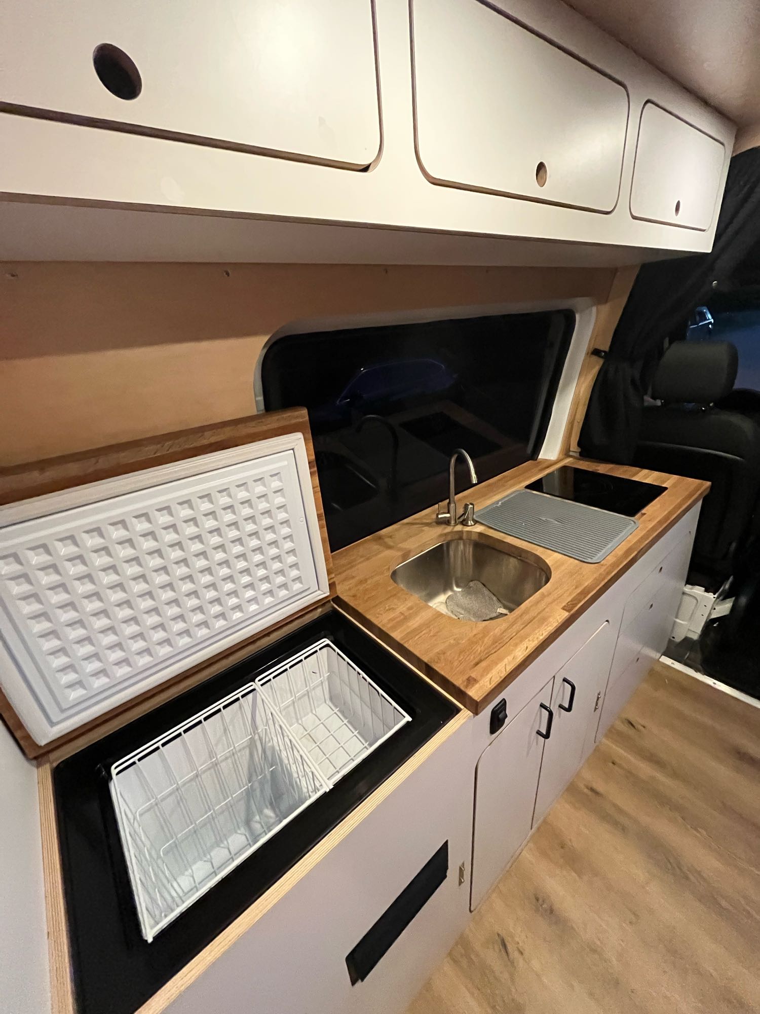 Camper van RV Rental 
