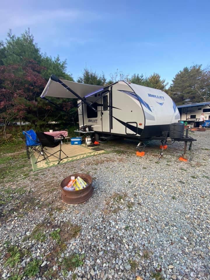 Travel trailer RV Rental 
