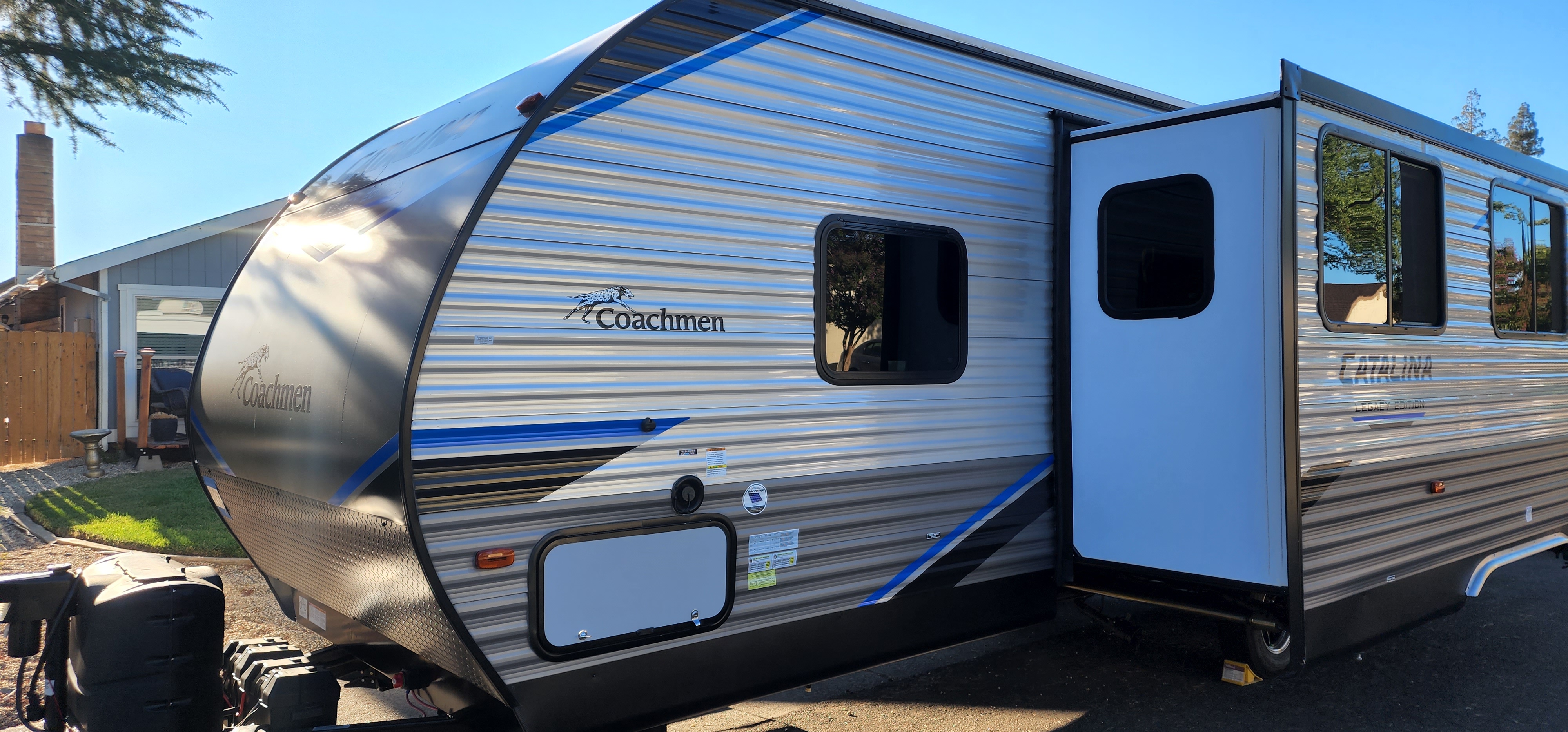 Travel trailer RV Rental 