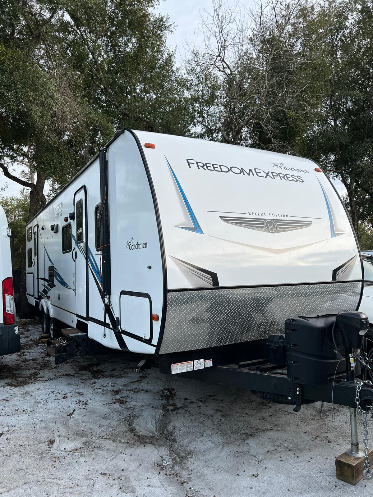 Toy hauler RV Rental 