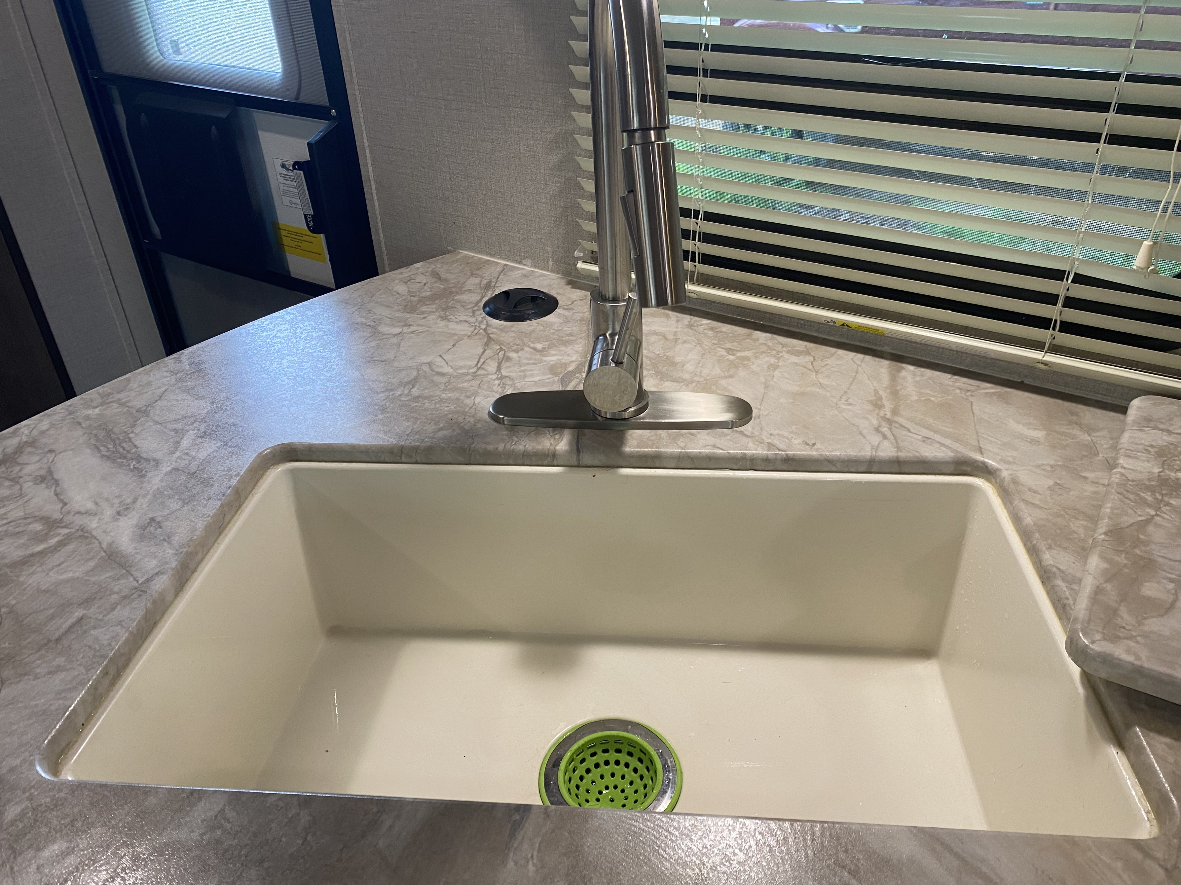 Travel trailer RV Rental 