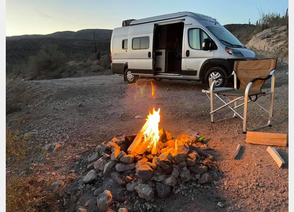 Off The Clock RV - Greenville SC  | Sleeps 4 | 250 miles/day included!