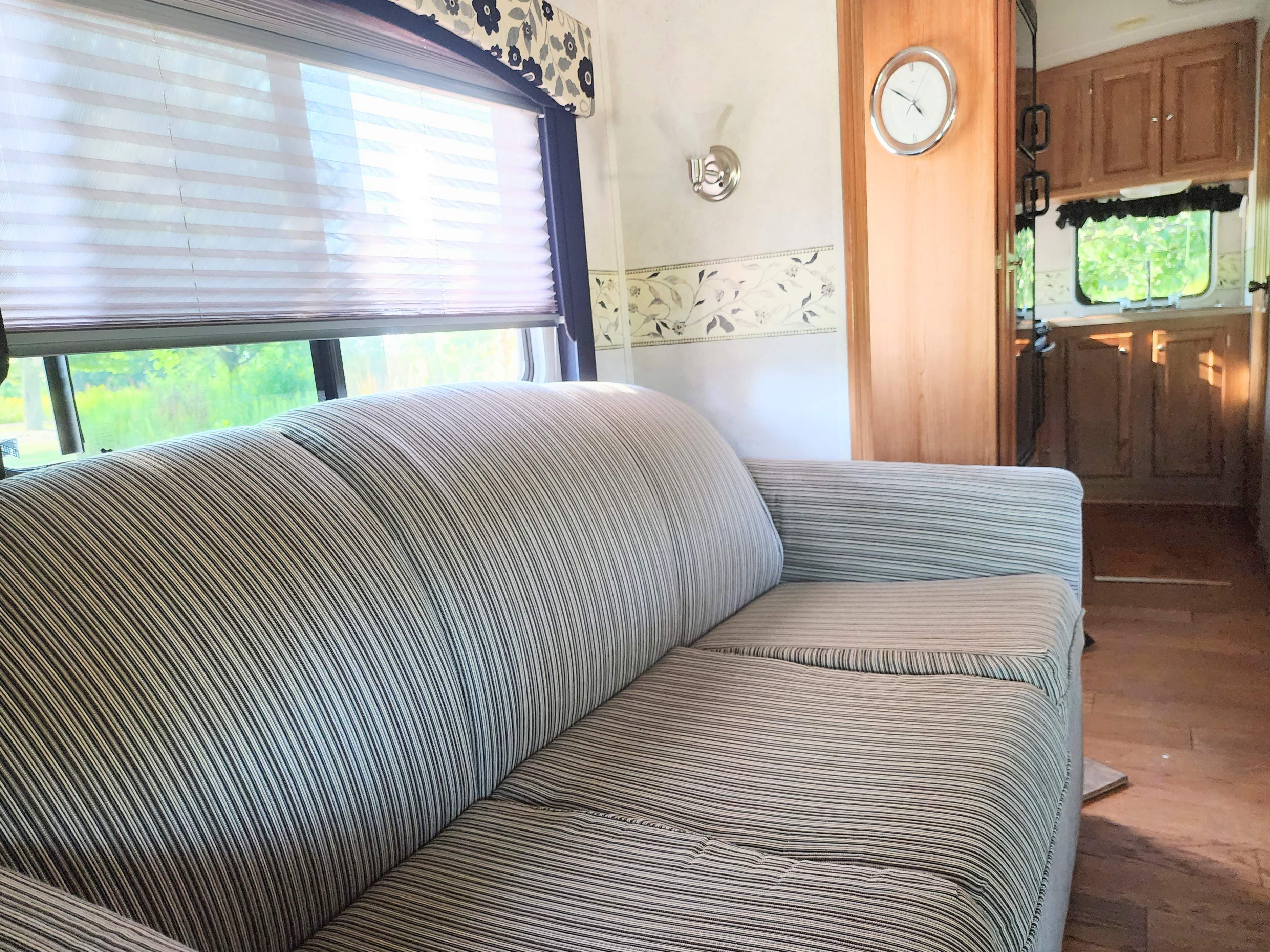 Class B RV Rental 