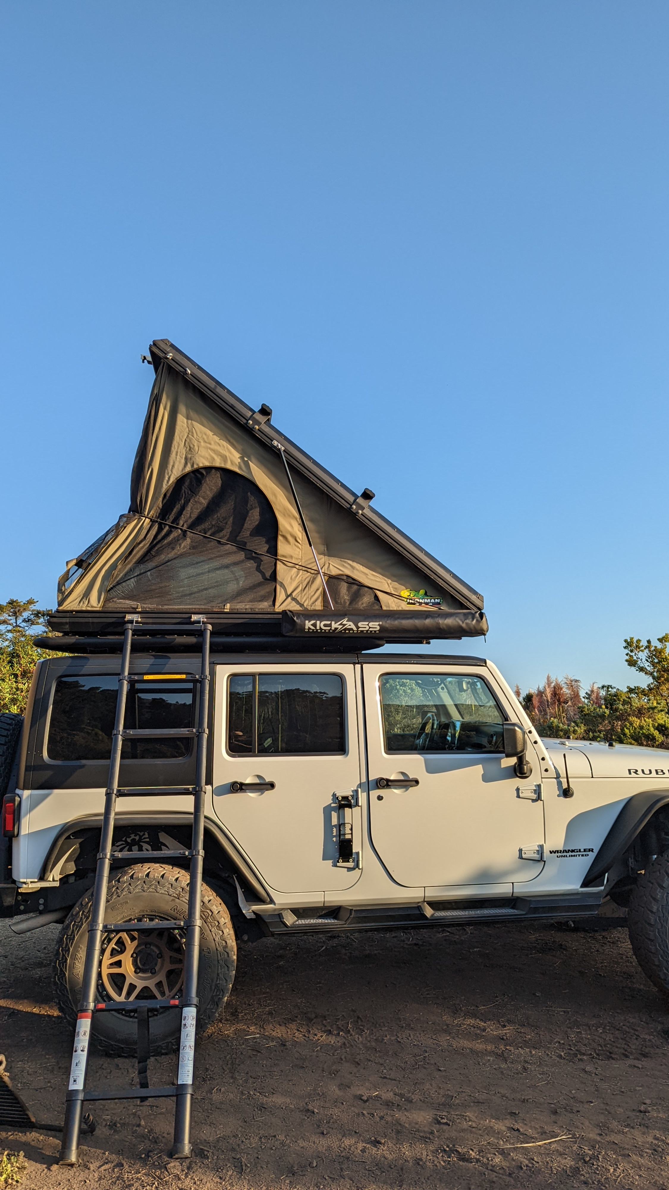 2017 Jeep Wrangler Rubicon Camper van Rental in Sunnyvale, CA | Outdoorsy