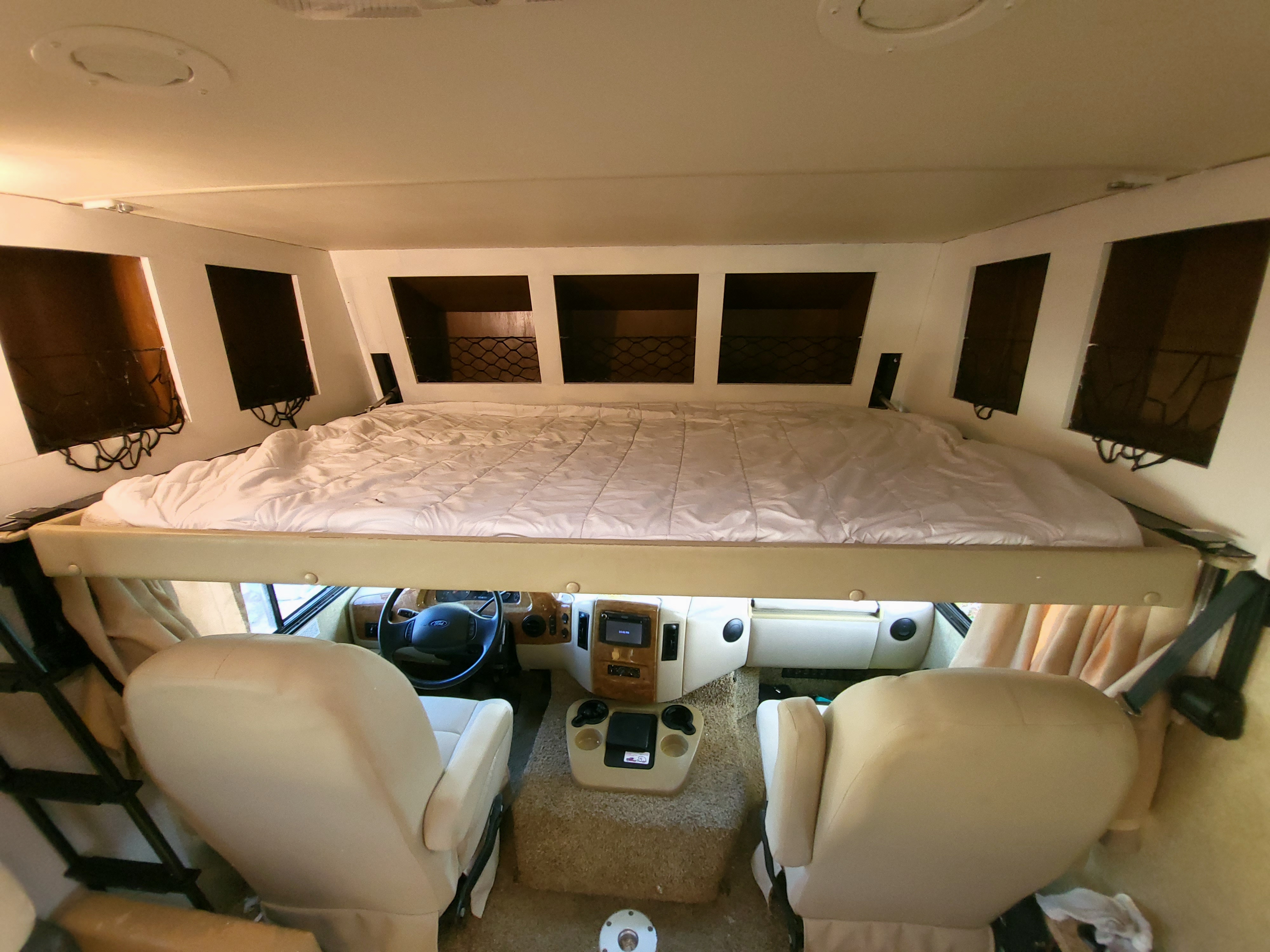 A.C.E. A.C.E. Motorhome 2014